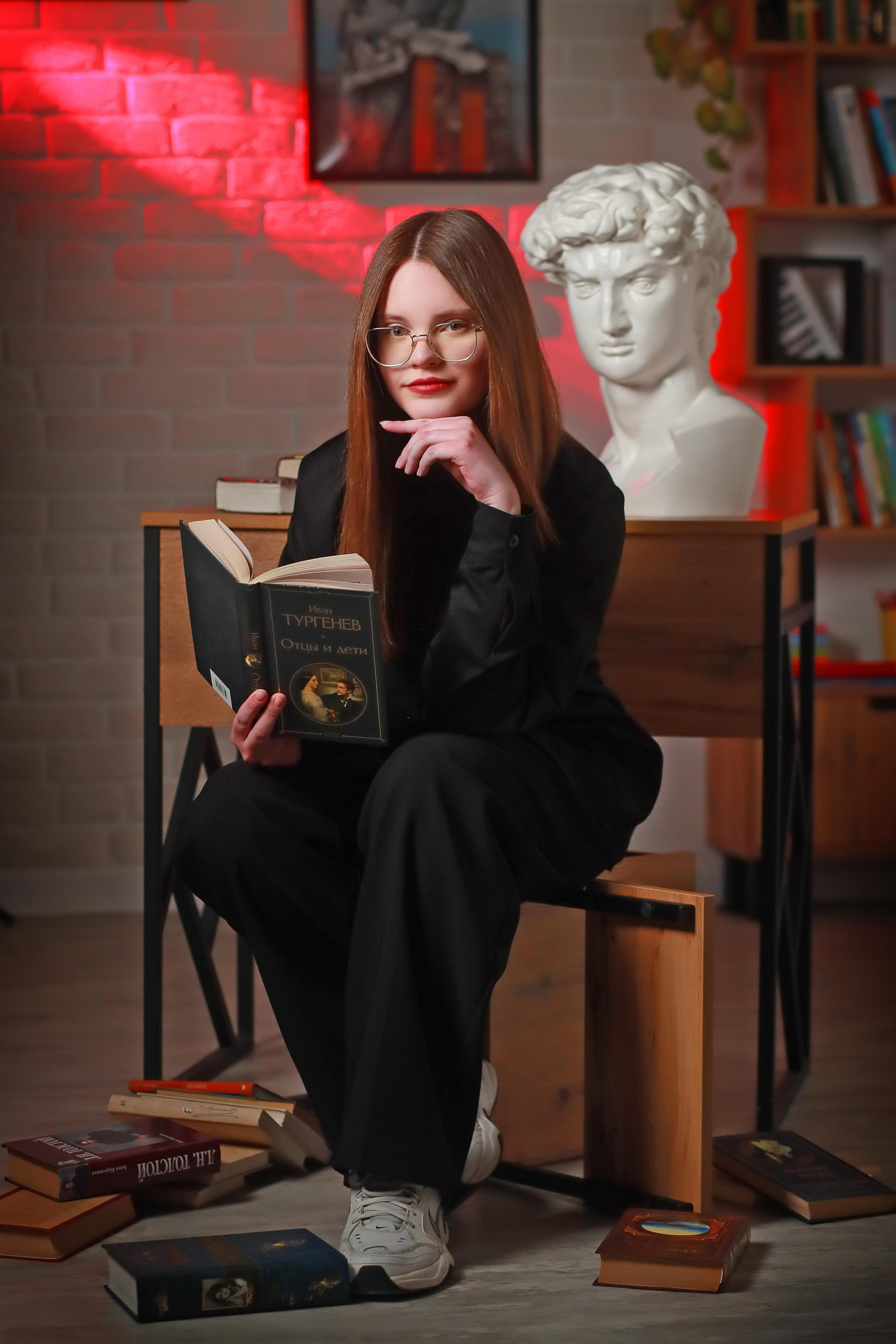 Альбомы для 9 и 11 класса. Создание стильных выпускных альбомов