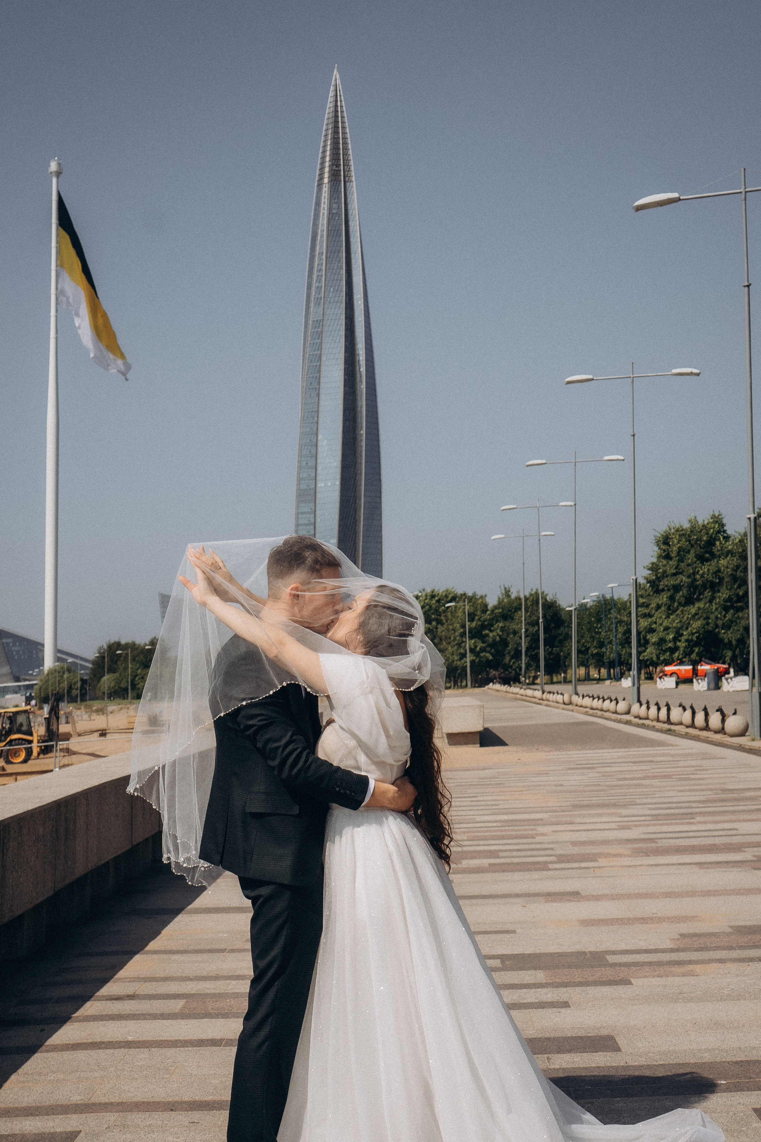 СВАДЕБНАЯ СЬЕМК В ПАРКЕ 300-ЛЕТИЯ. Профессиональный фотограф, Санкт-Петербург — Виктория Богомолова