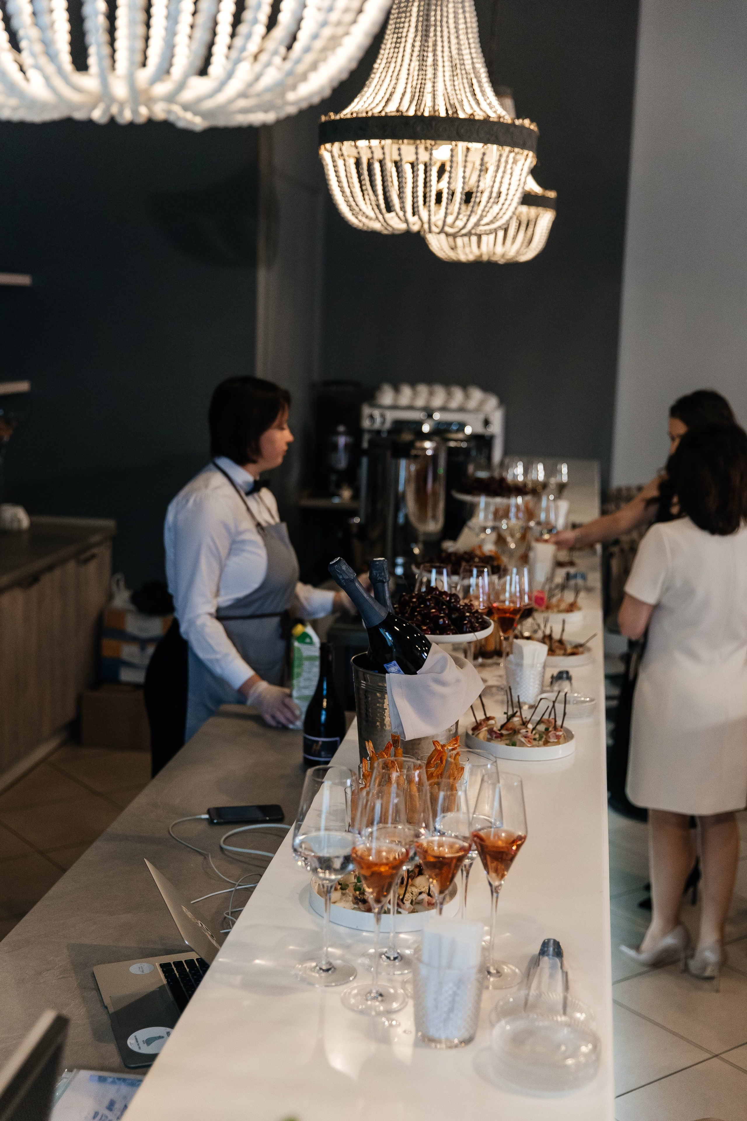 2023-06-23 Выпускной МБОУ СОШ № 10. Фотограф в Красноярске