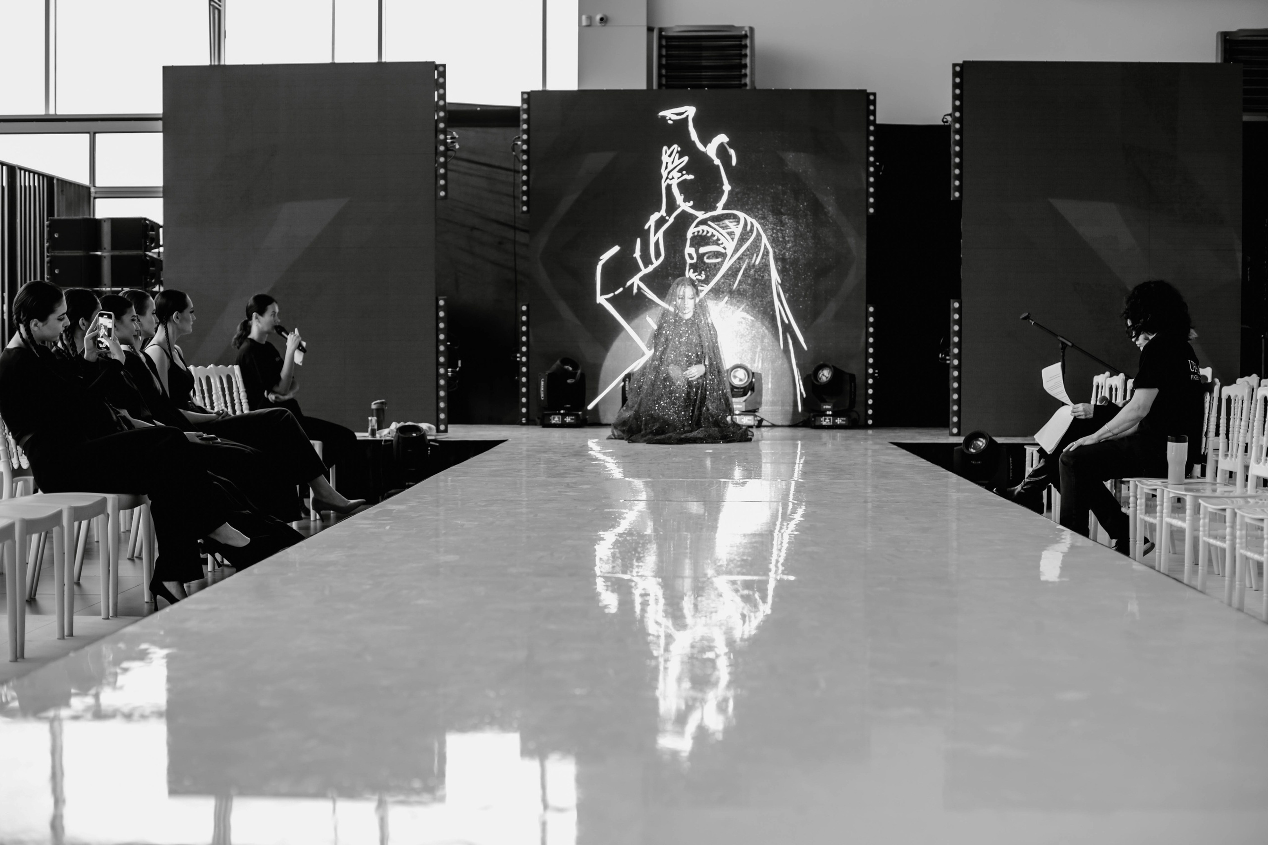 Crimean Tatar fashion show «Urba fashion day». Beye Shevkiyeva Photography