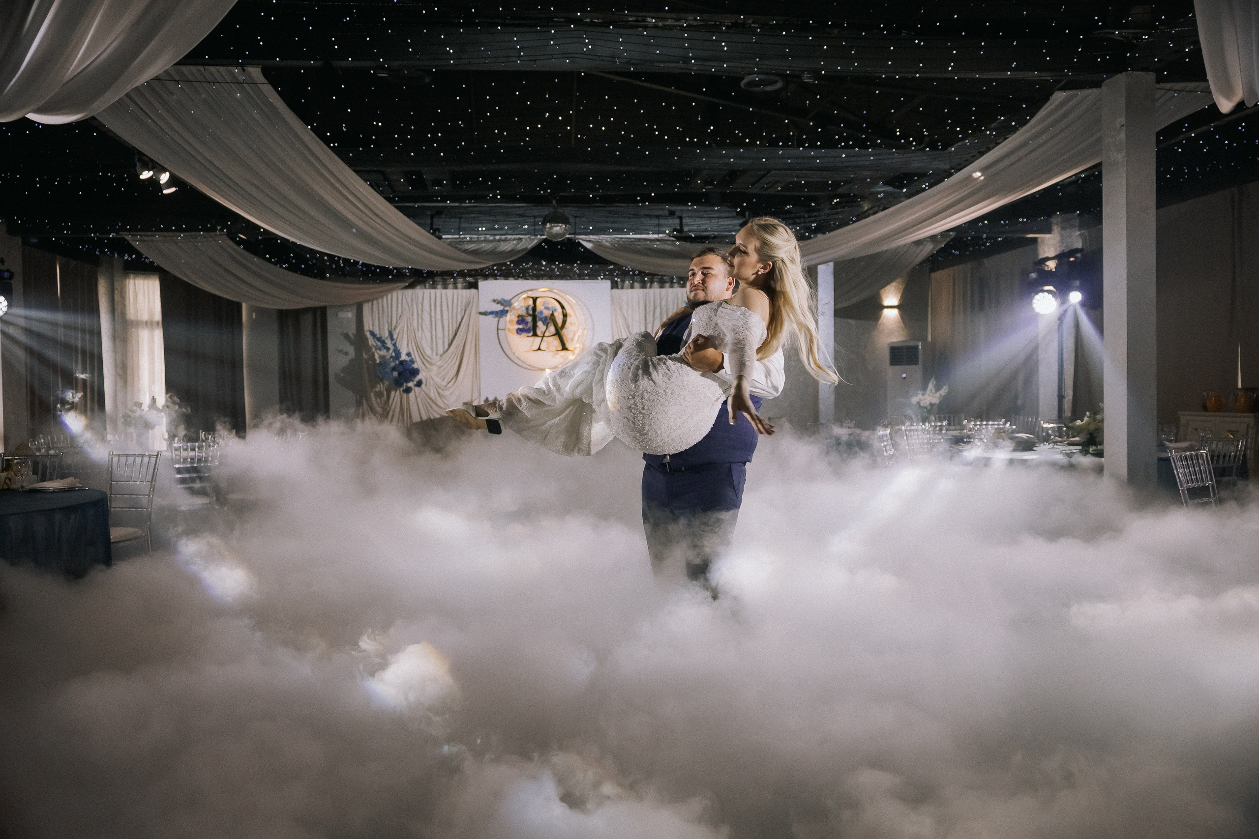 Даниил и Алина. Вечер любви. Свадебная фотография. Арина Рубах