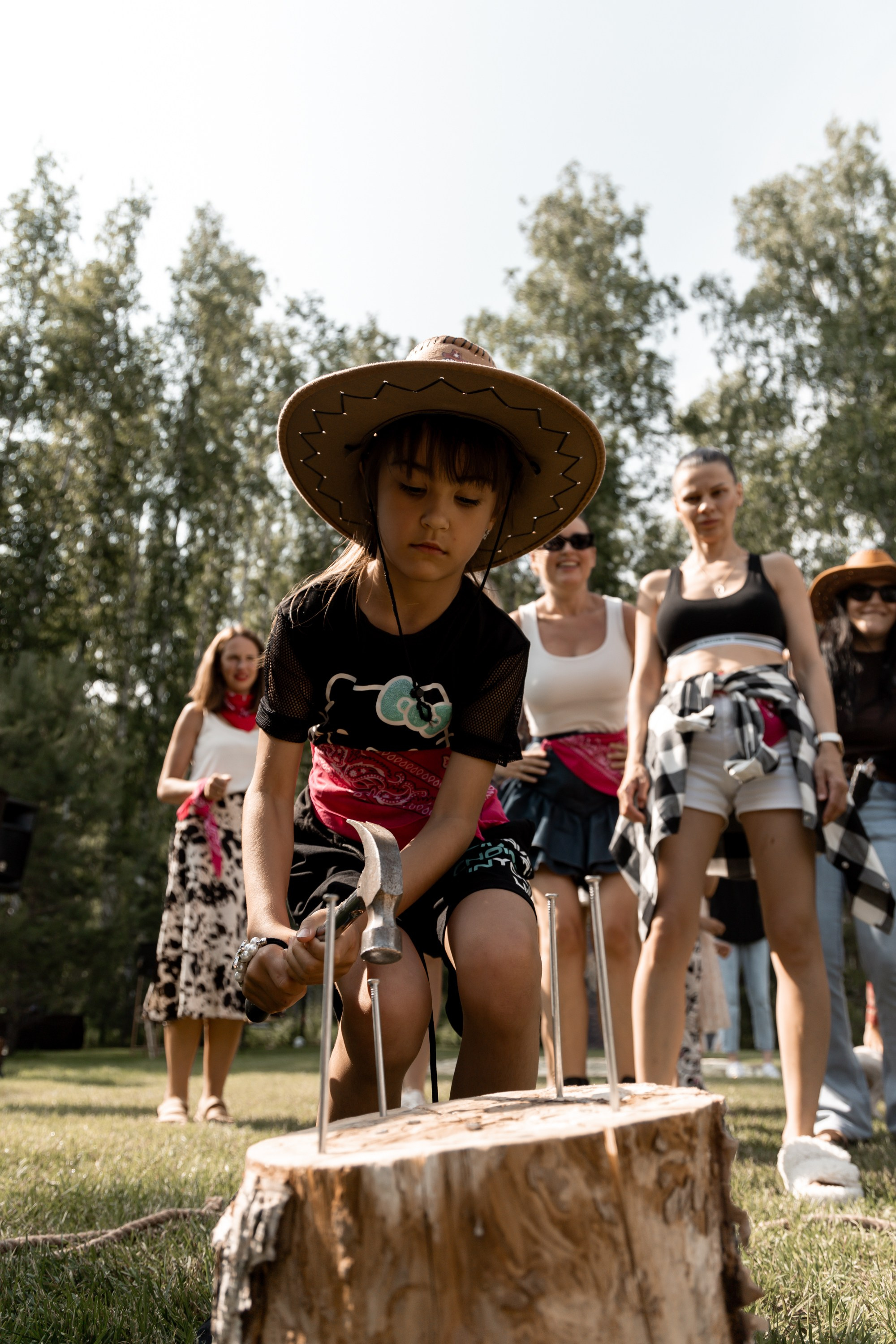 Съёмка дня рождения на диком западе. Фотограф свадебный, репортажный, индивидуальный, фото для маркетплейсов, брендов, автосалонов