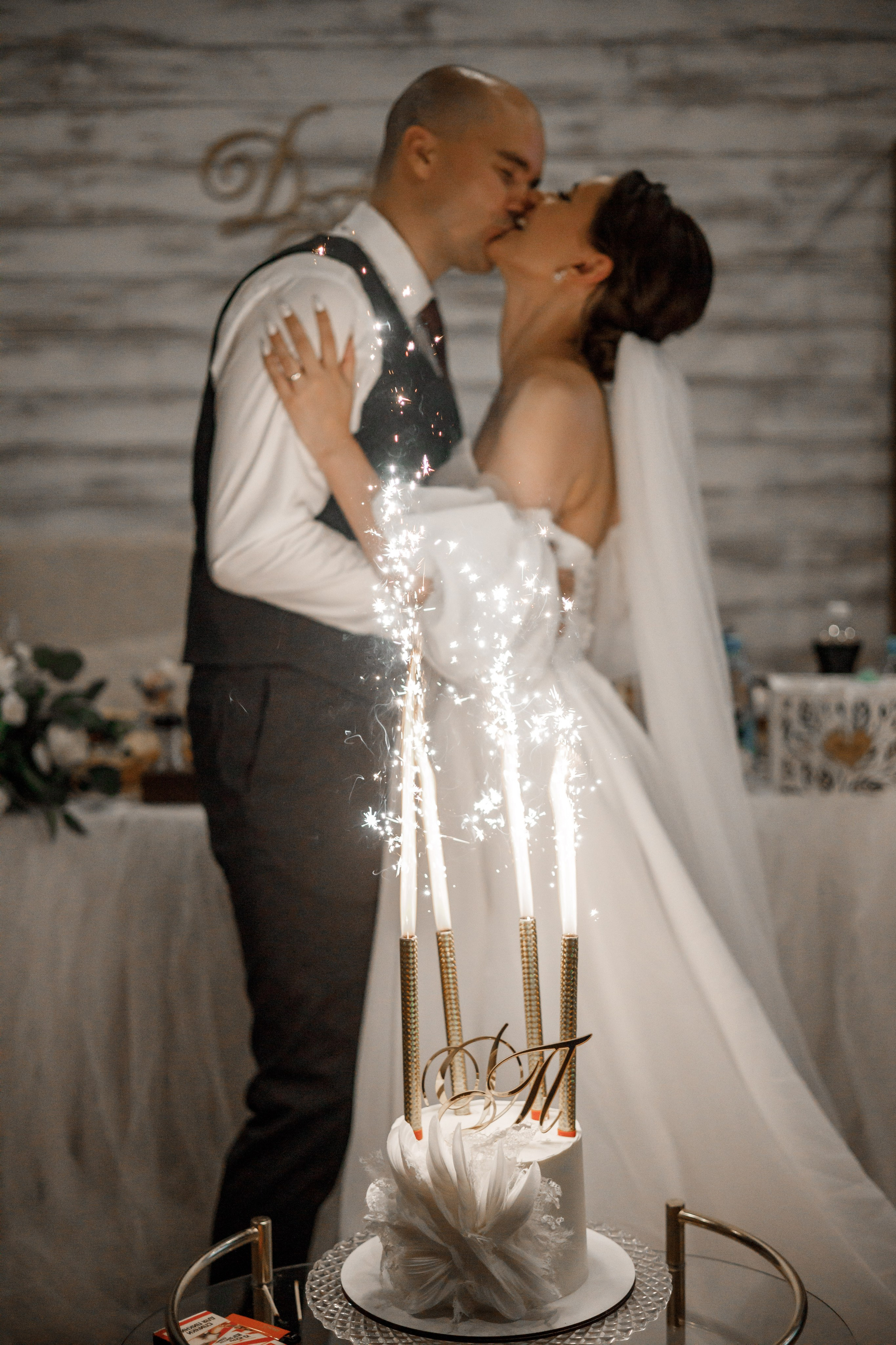 Полина и Дмитрий, загородный клуб «Барин», ЗАГС в г. Пушкино. Свадебный и репортажный фотограф (Москва, Королев и другие)