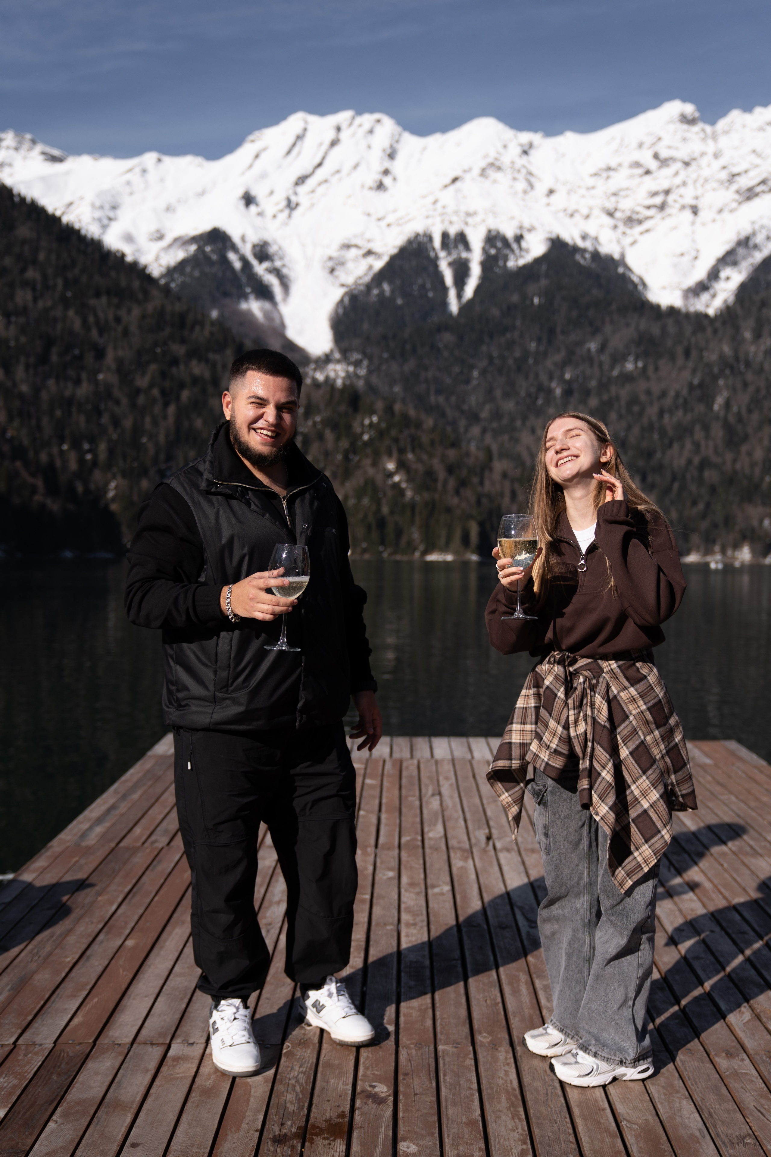 Александра и Иван — Фототур в Абхазию. Свадебный фотограф в Сочи и Адлере — Фотосессии на море и в горах | Виктор Рогулев