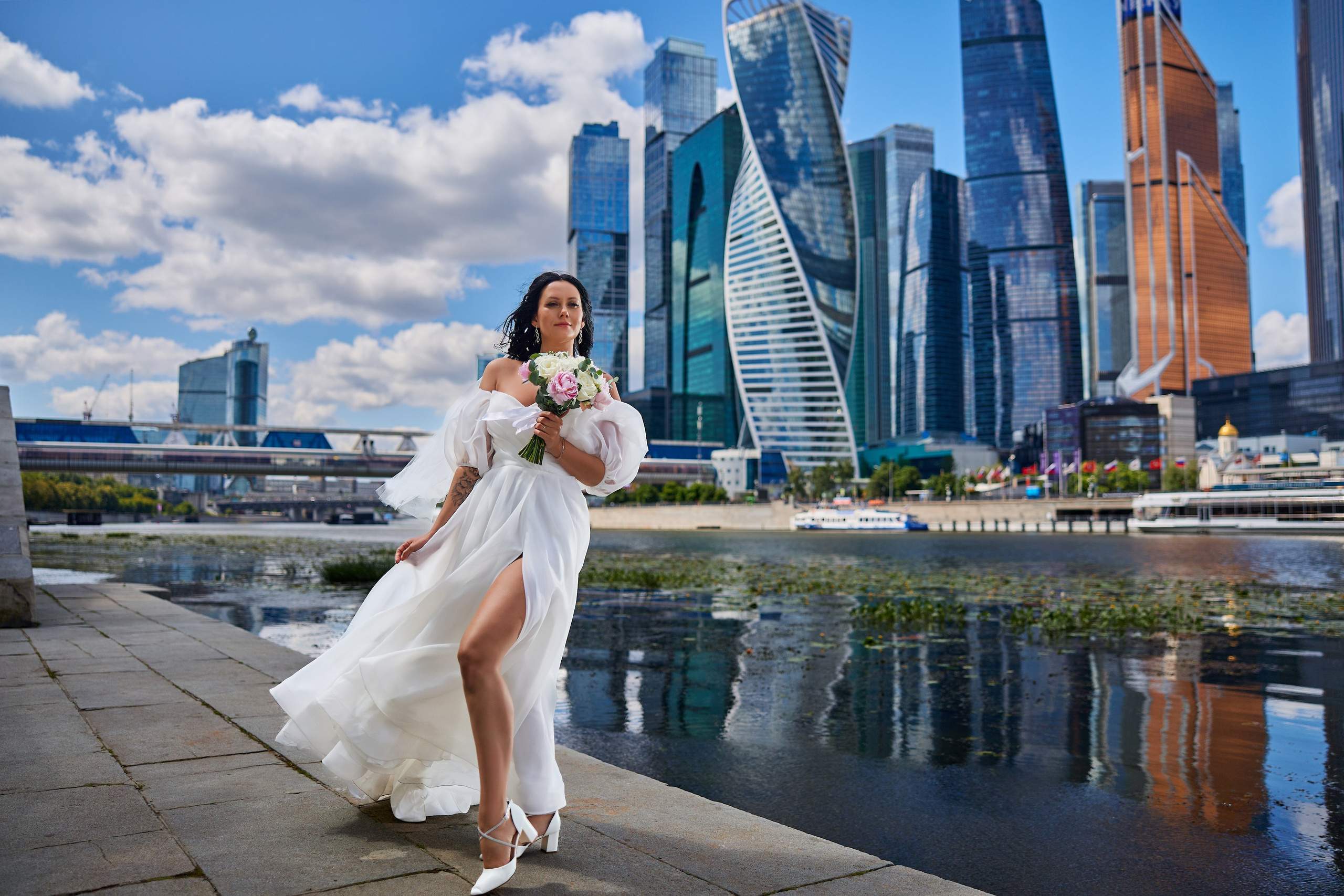 Свадебная фотосессия в Москва-Сити. Свадебный фотограф Сергей Колбинский