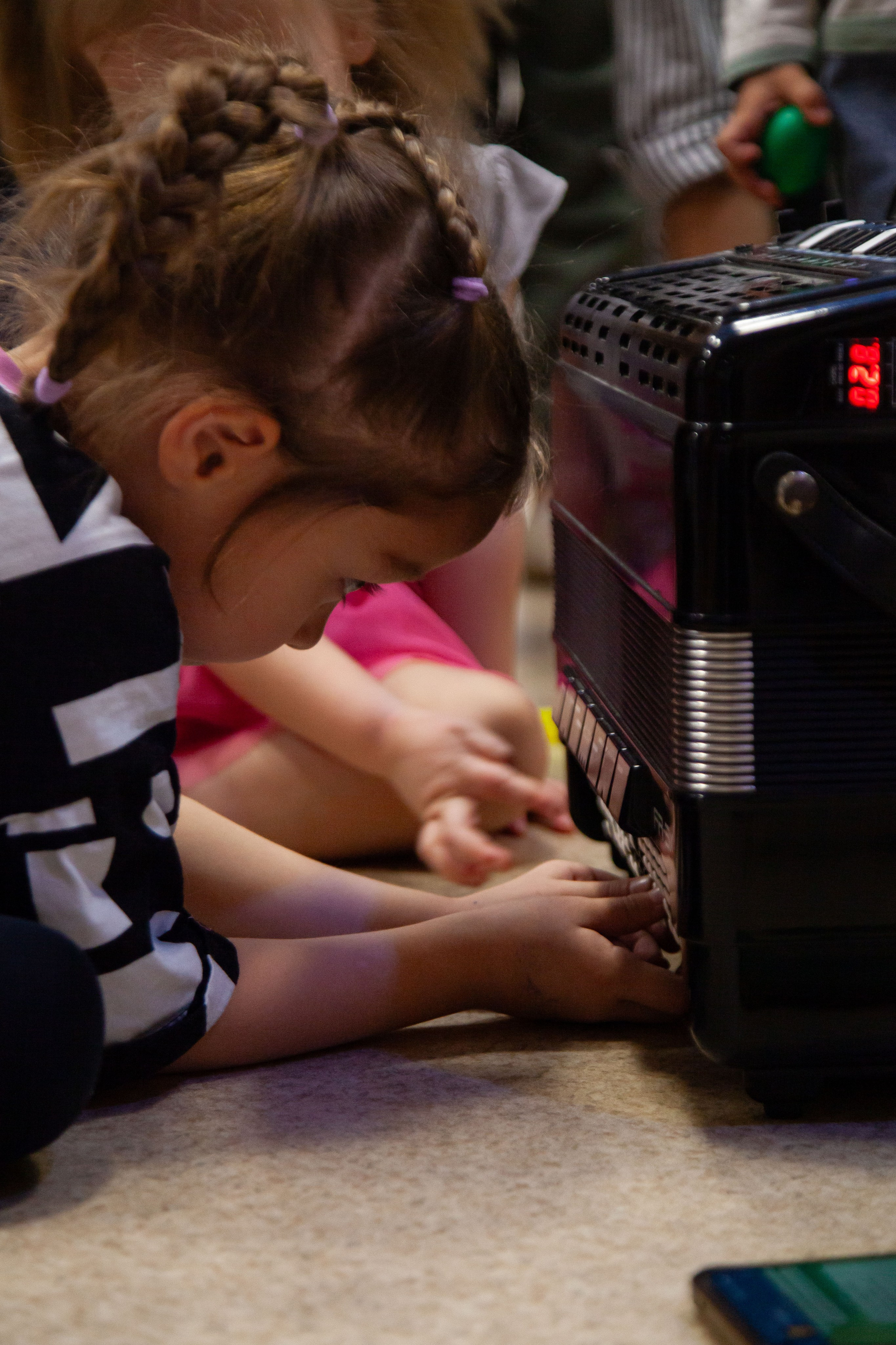 Музыкальный концерт с баяном. 17.11.23. Профессиональное фото в Казани: от идеи до результата. Фотограф Яна Мур