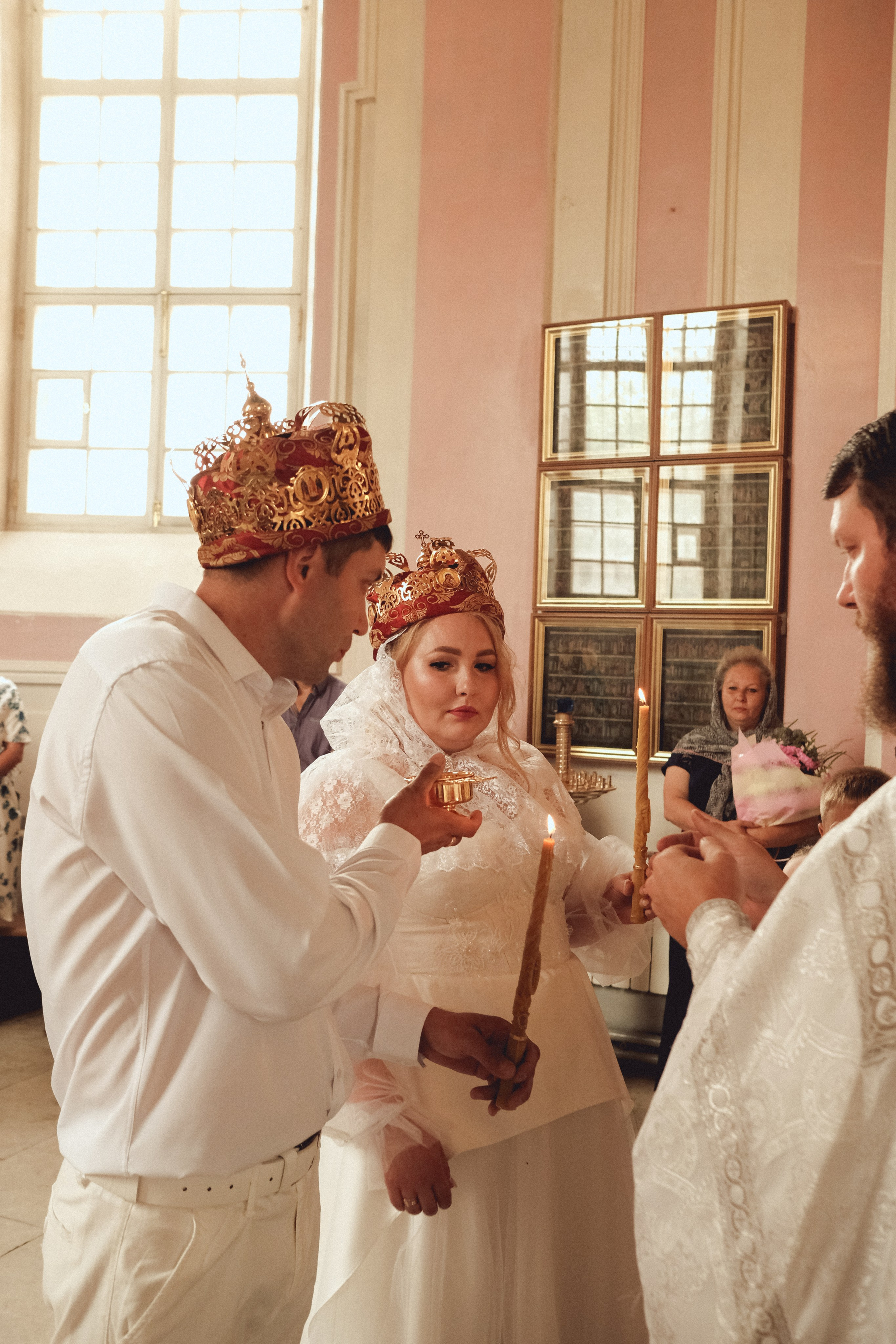 Крещение и Венчание. Фотограф Кингисепп Леонова Ника