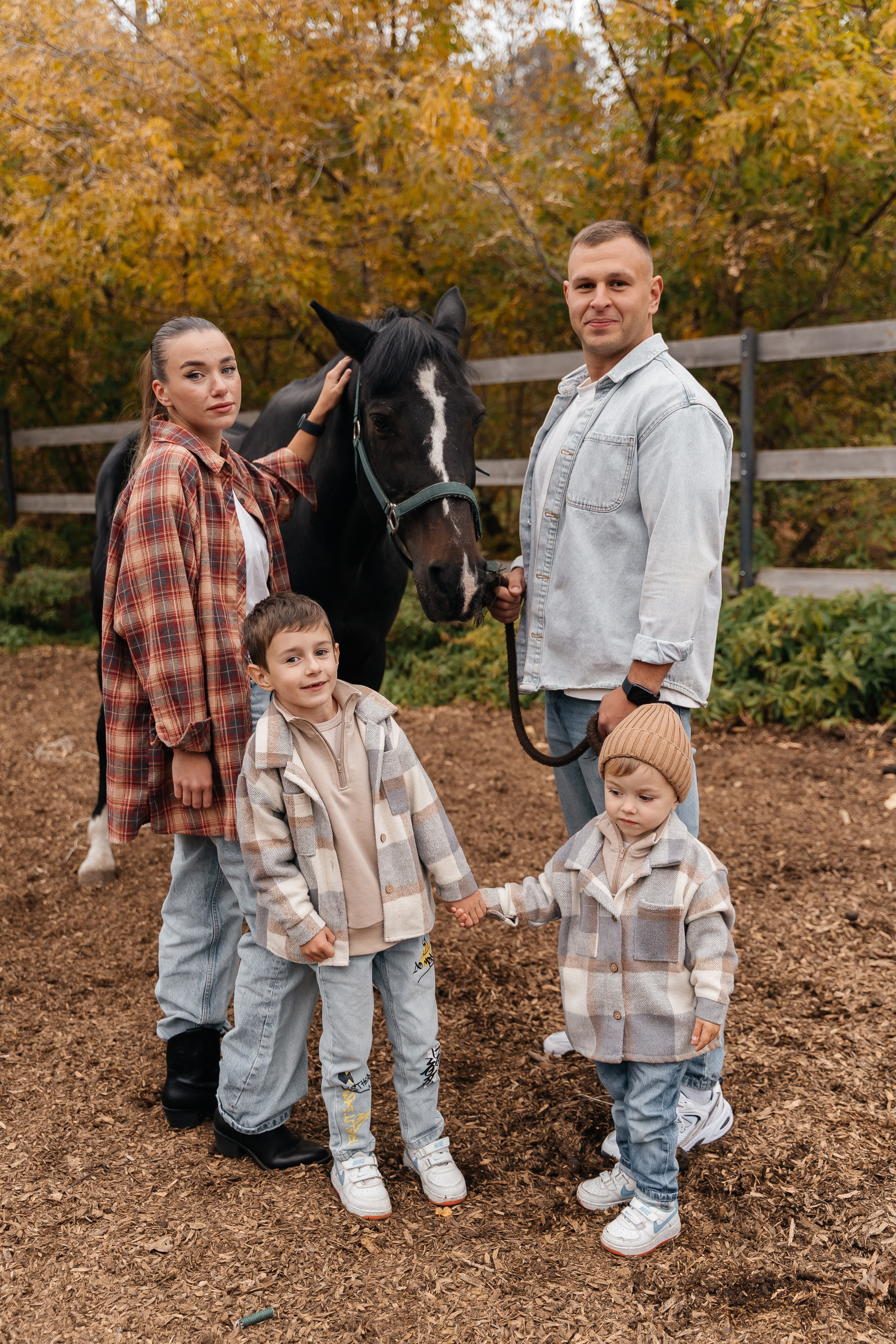 Никита, Аня, Лёва и Миша. Волик Мария