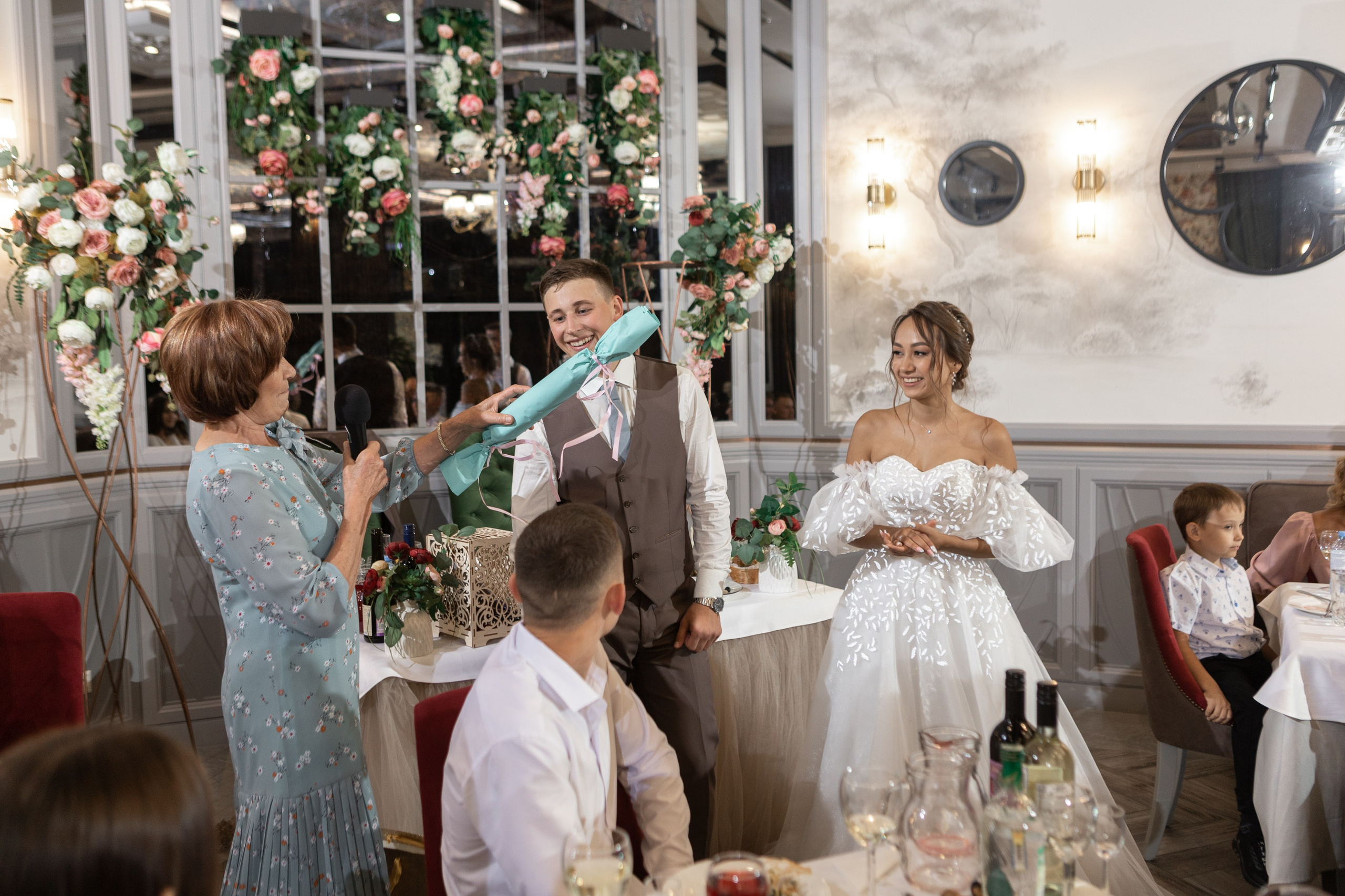 Свадебный фотограф Уфа — Руслан ГабдлисламовЖивые эмоции, красивые кадры, воспоминания на всю жизнь.Работаю по всей Республике Башкортоста. Свадебный фотограф Уфа Руслан Габдлисламов