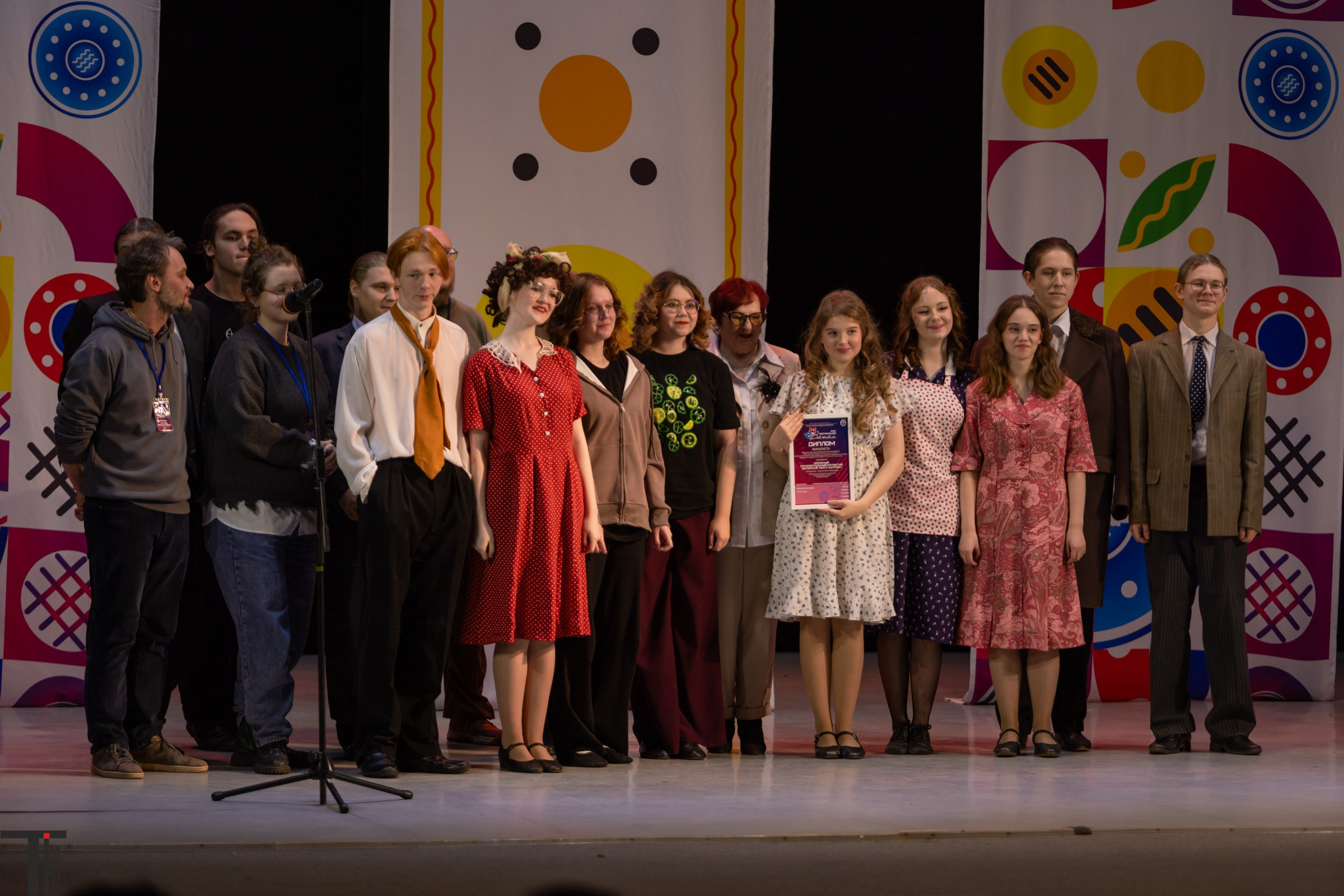 Театральная Вятка 2025. Имидж Технологии — репортажная фотография в Кирове Кировской области. Производство сувенирных магнитов, заливных этикеток и значков