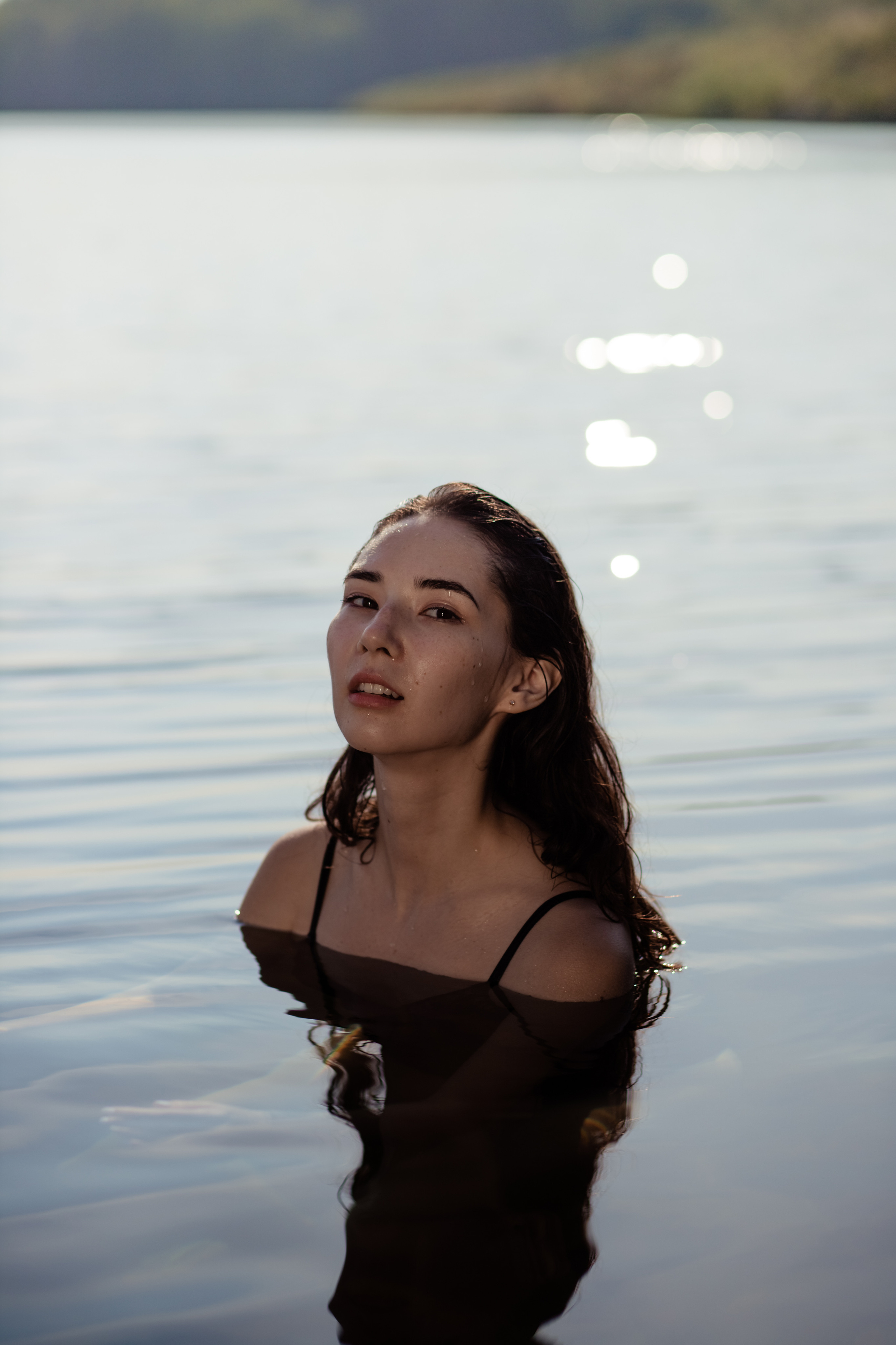 Водопад и озеро. Контент фотограф Екатеринбург