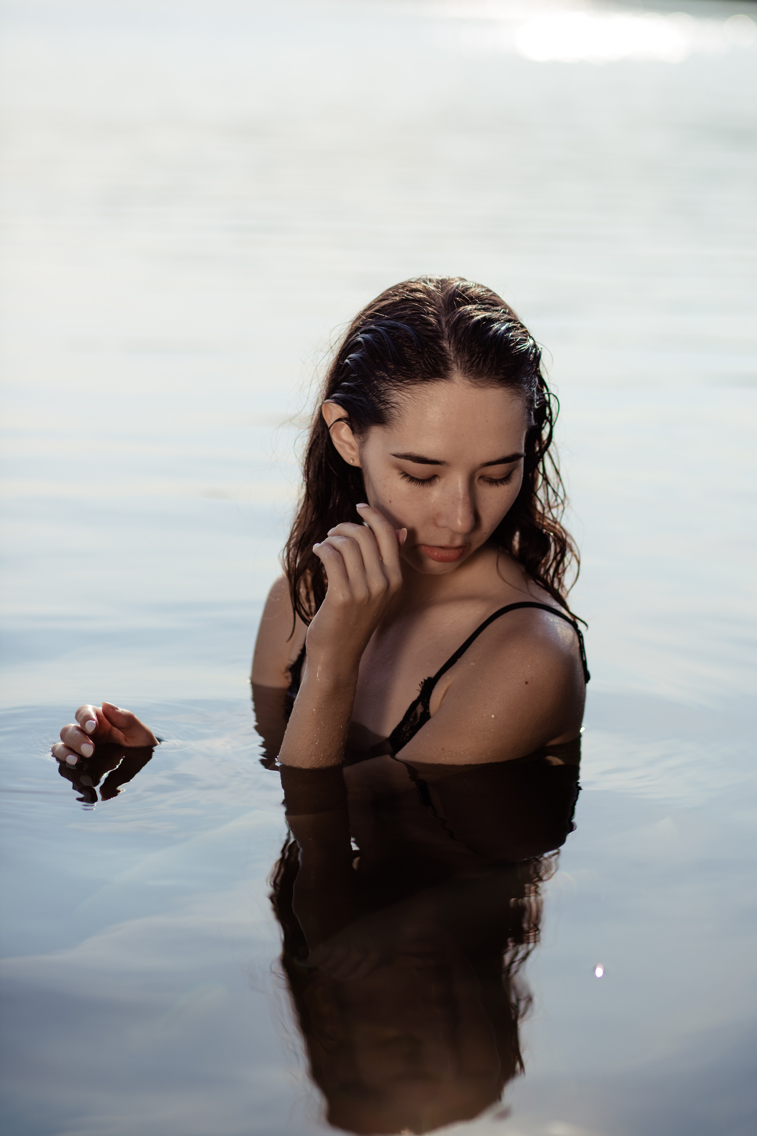 Водопад и озеро. Контент фотограф Екатеринбург