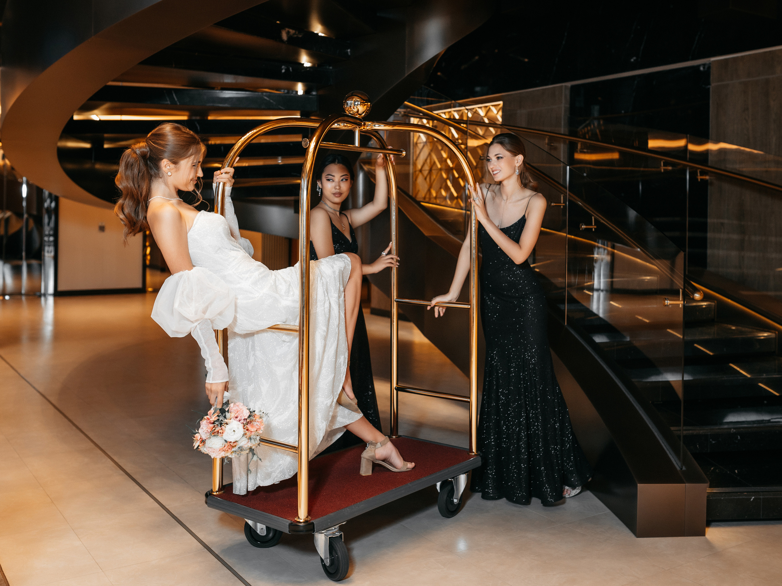 Девичник и немного свадьбы. Фотограф Олег Сотник