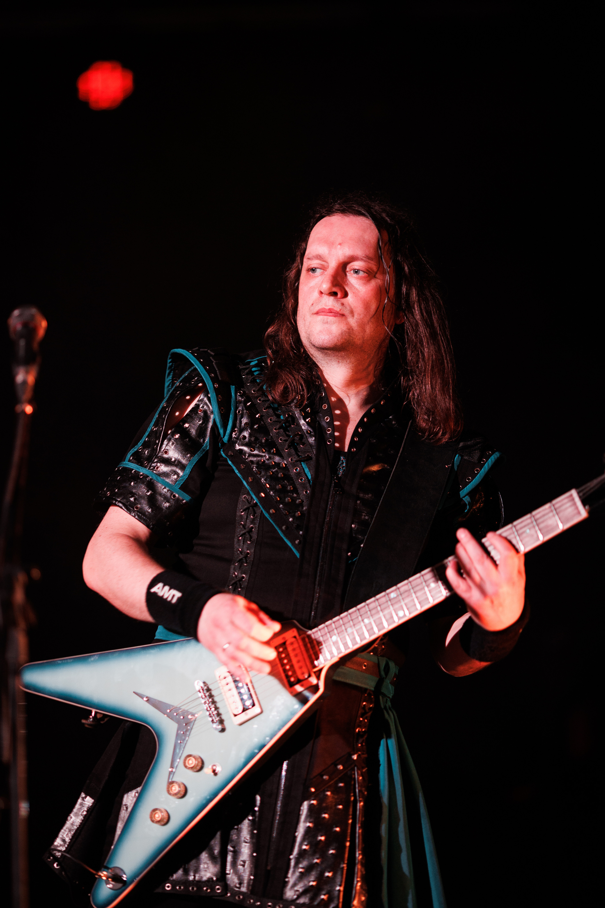 Рок-концерт группы Эпидемия. Фотограф Олег Сотник