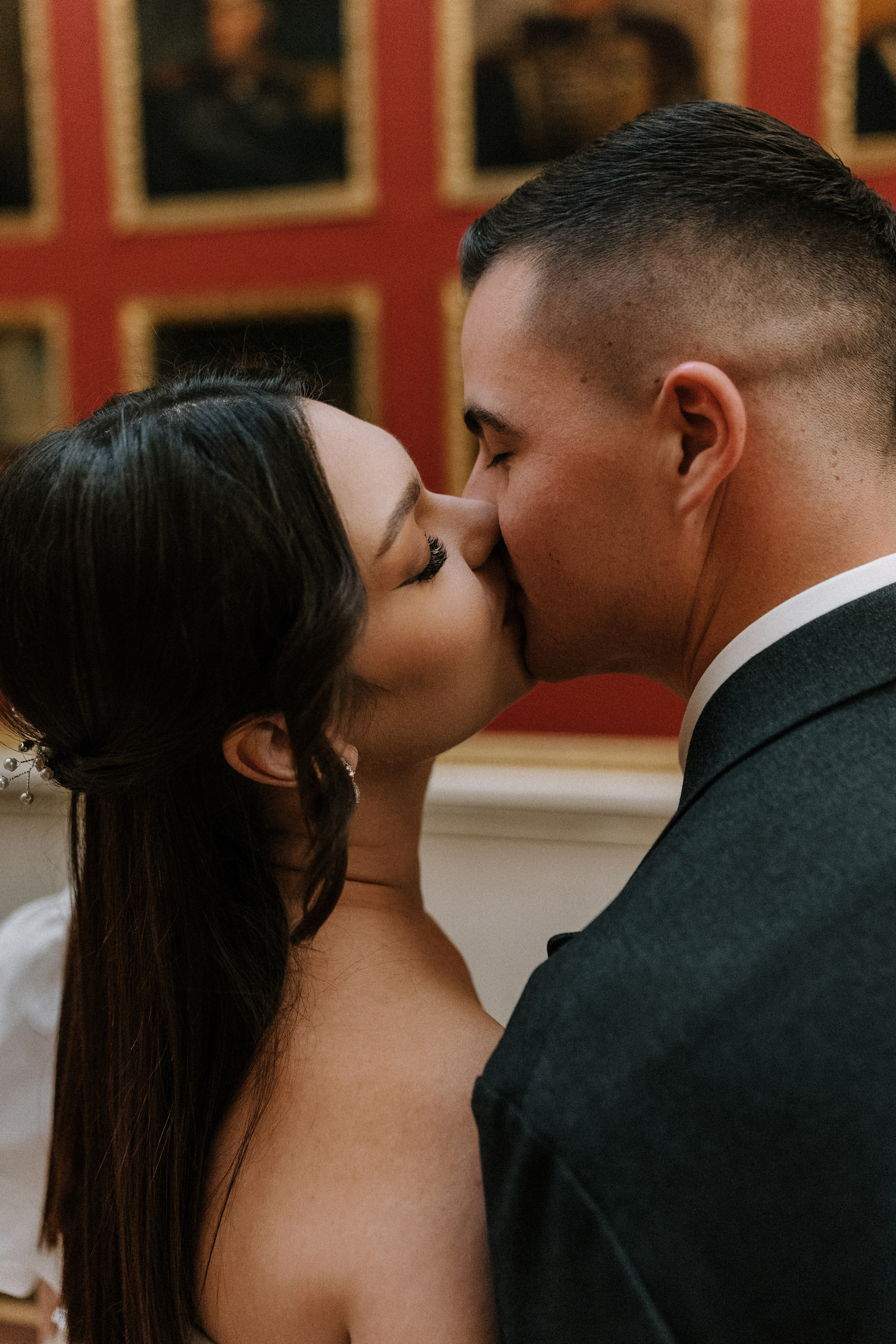 Ксения и Эдуард с пленкой 35 mm. Фотограф в Санкт-Петербурге Юлия Гербель