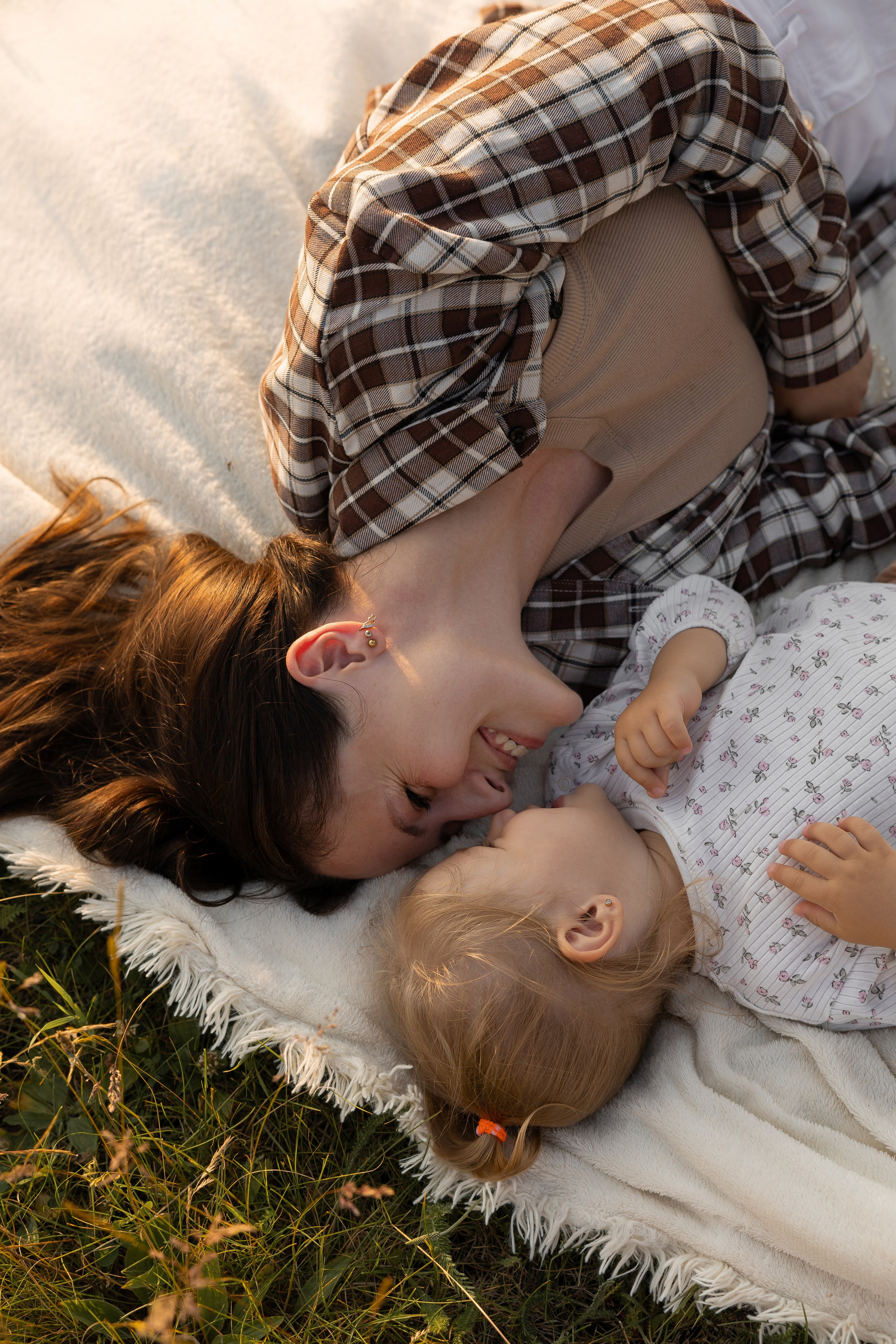 В поле. Семейный и свадебный фотограф в Челябинске Мария Леонтьева