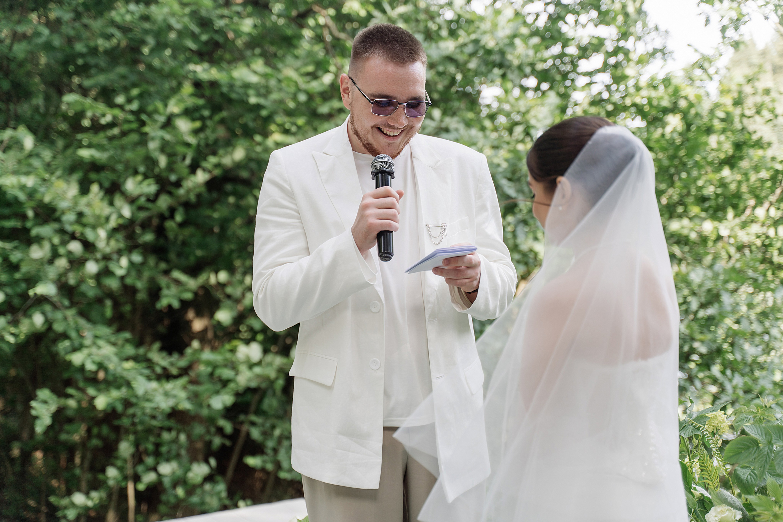 Иван и Изабелла «Веранда Отрадное». Свадебный фотограф