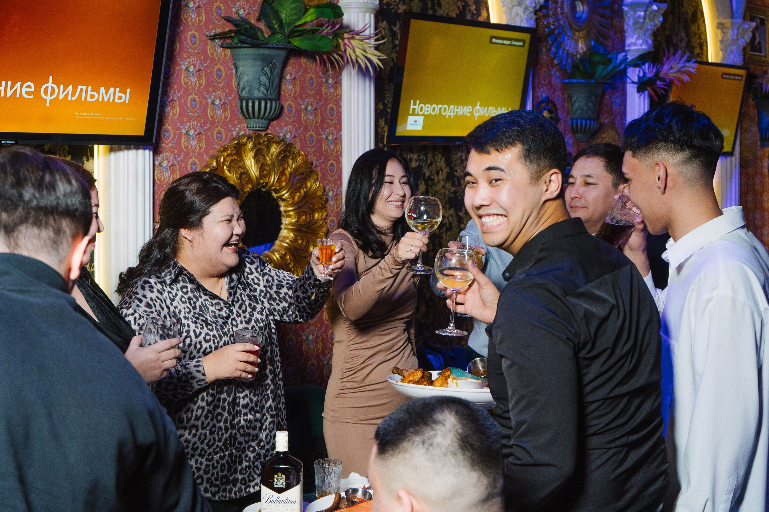 Корпоратив Coral. Профессиональная съемка в Алматы