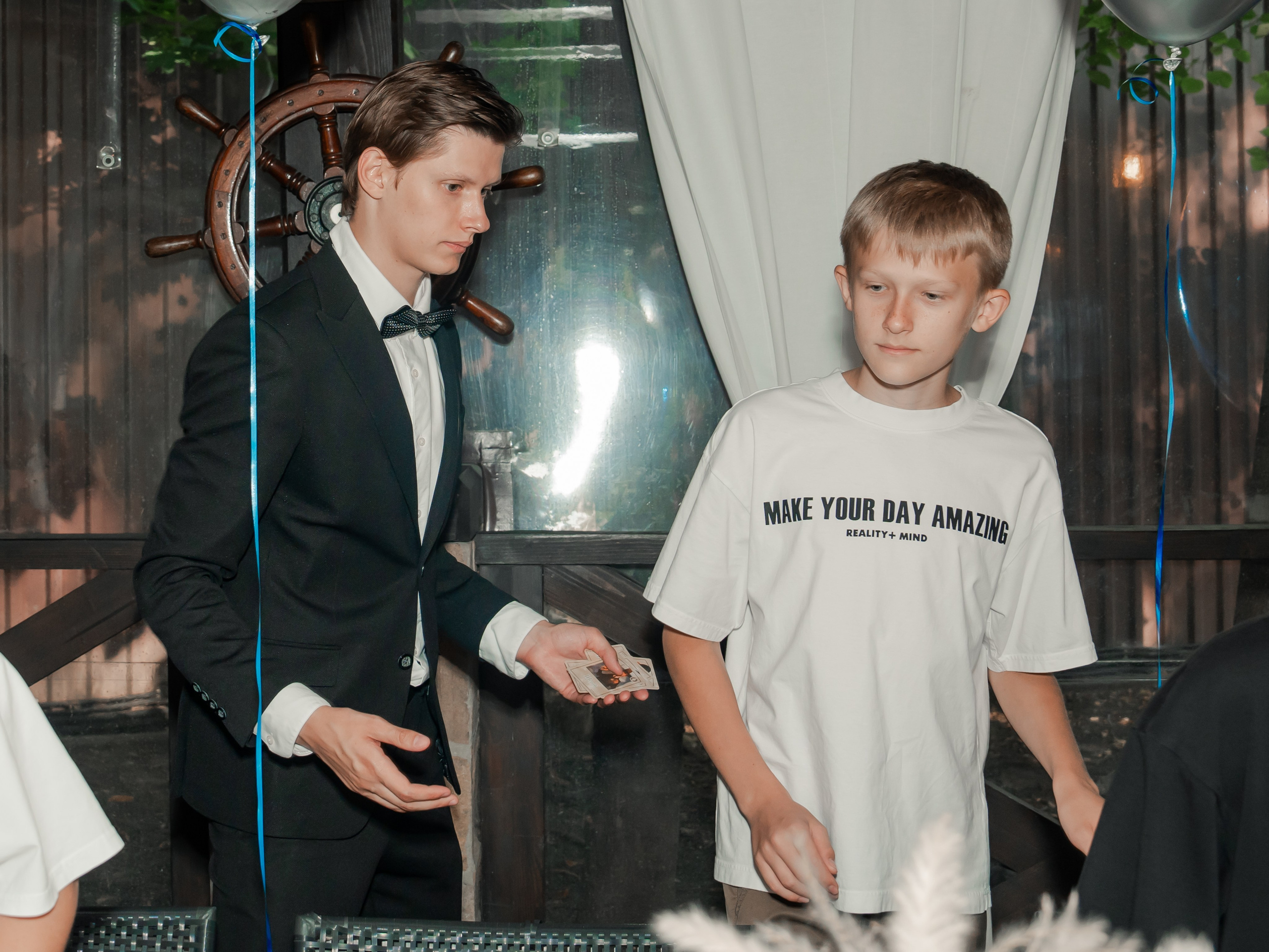 Настольные игры в Мафию. Крамер Юлиана детский и семейный фотограф