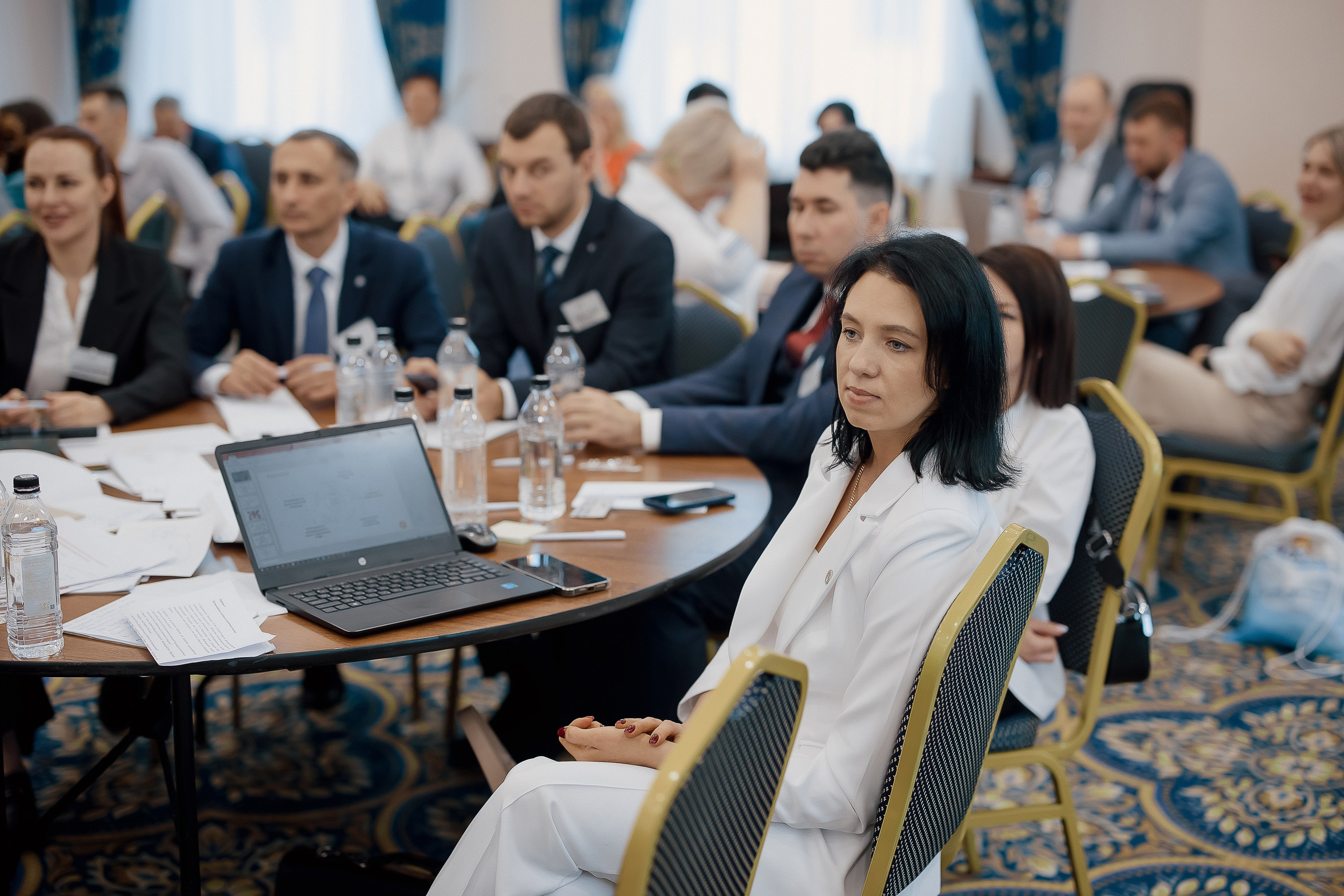 Конференция. Свадебный фотограф