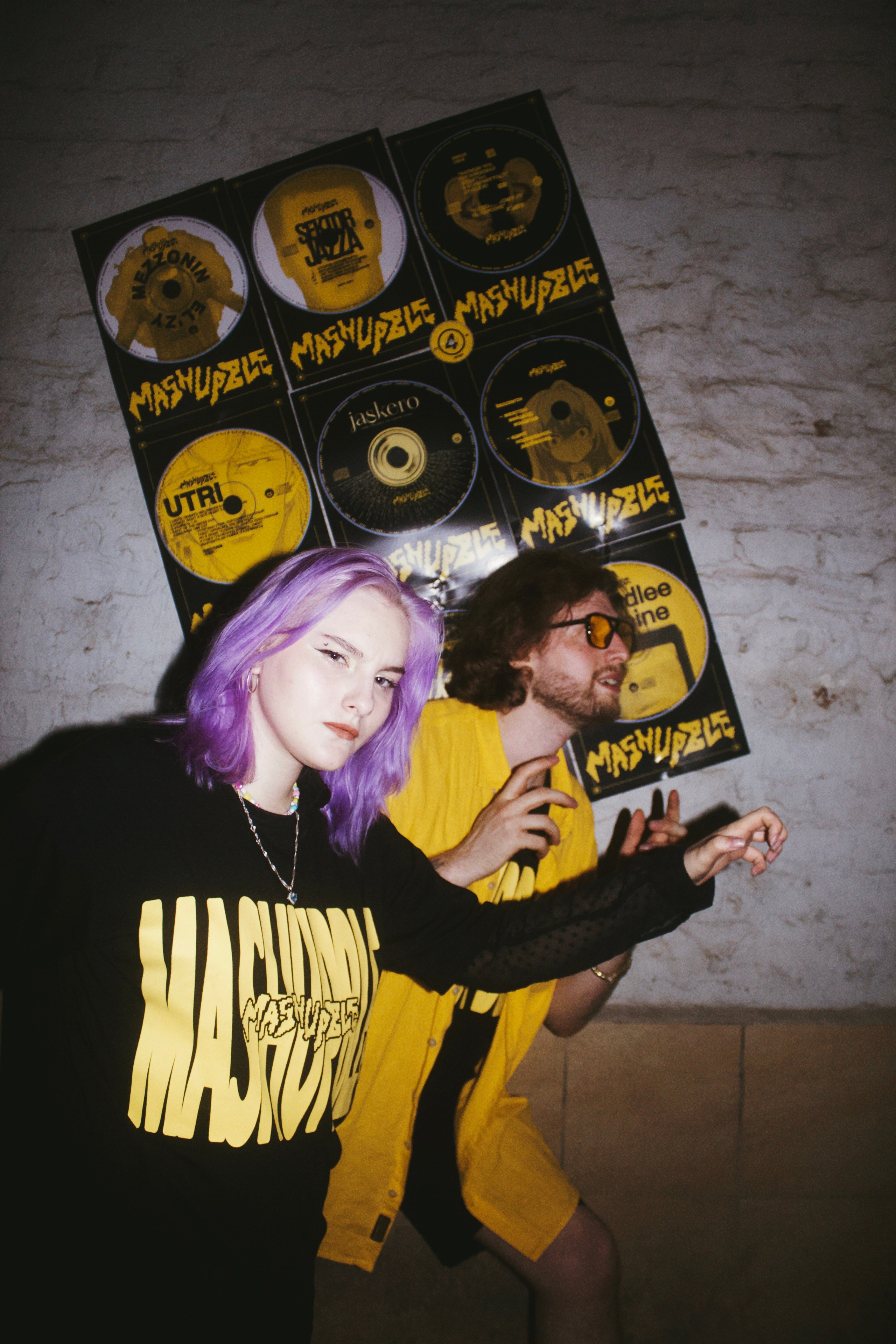 Съемка мерча MASHUPBLE. Концертный и портретный фотограф в Москве Соня Спросонья