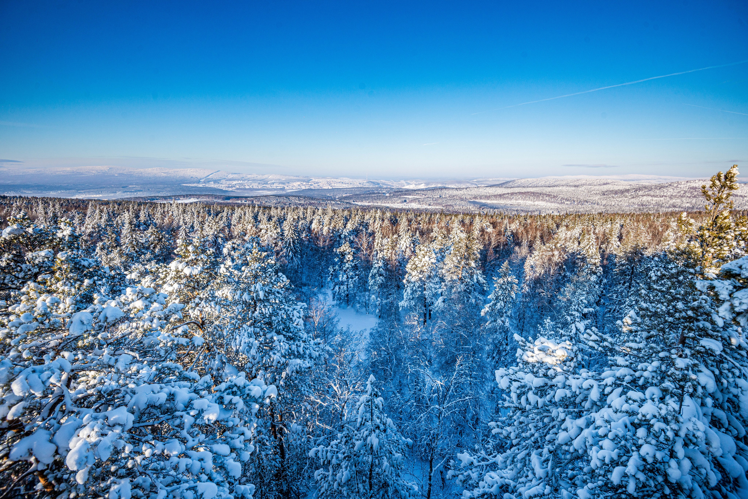 Таганай Семибратка, Парк Бажова, ледяной фонтан 06.01.2024. Свадебный фотограф на Урале Виктор Соколов