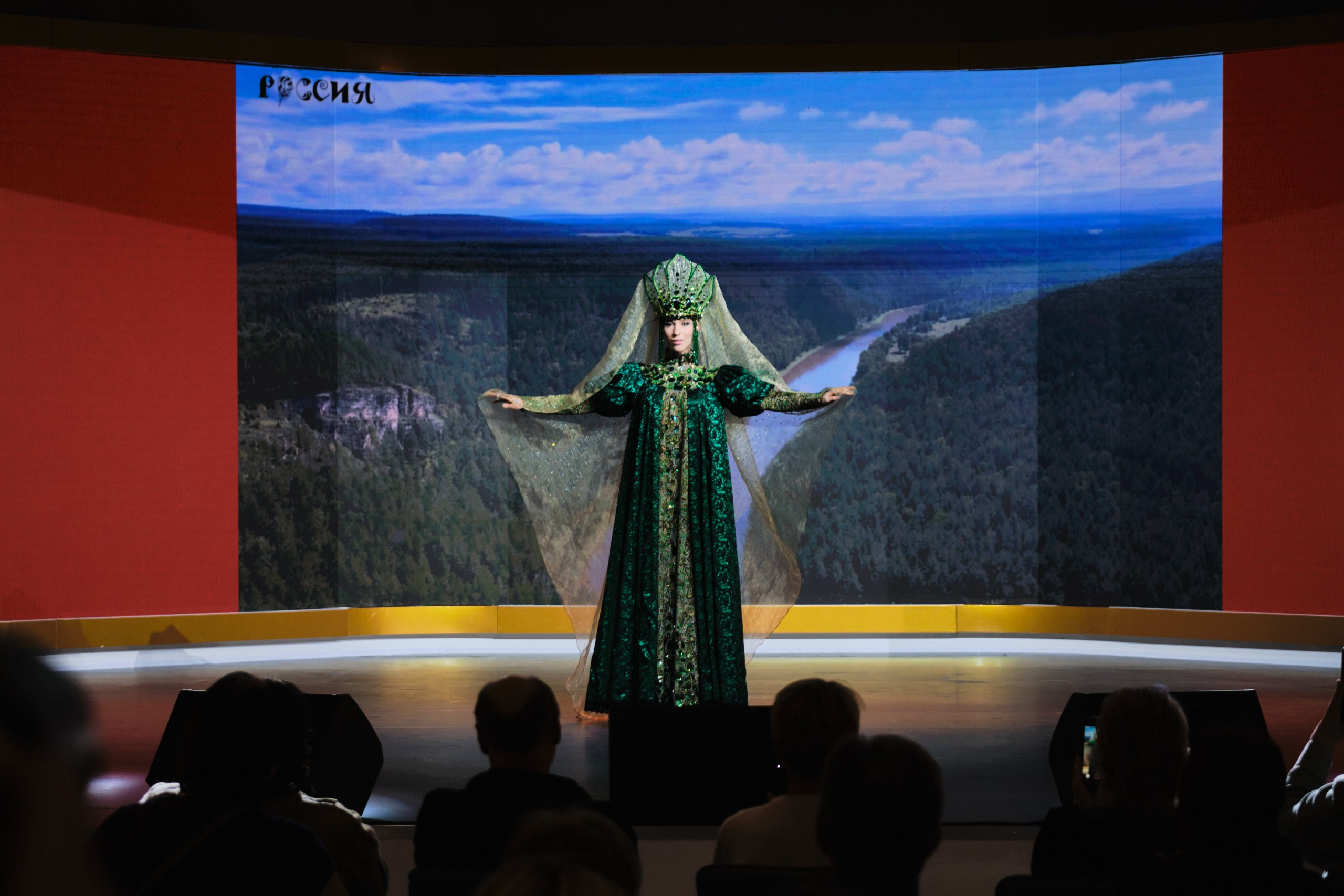 ВДНХ × Выставка «Россия». Матвей Яворский — фотограф в Челябинске