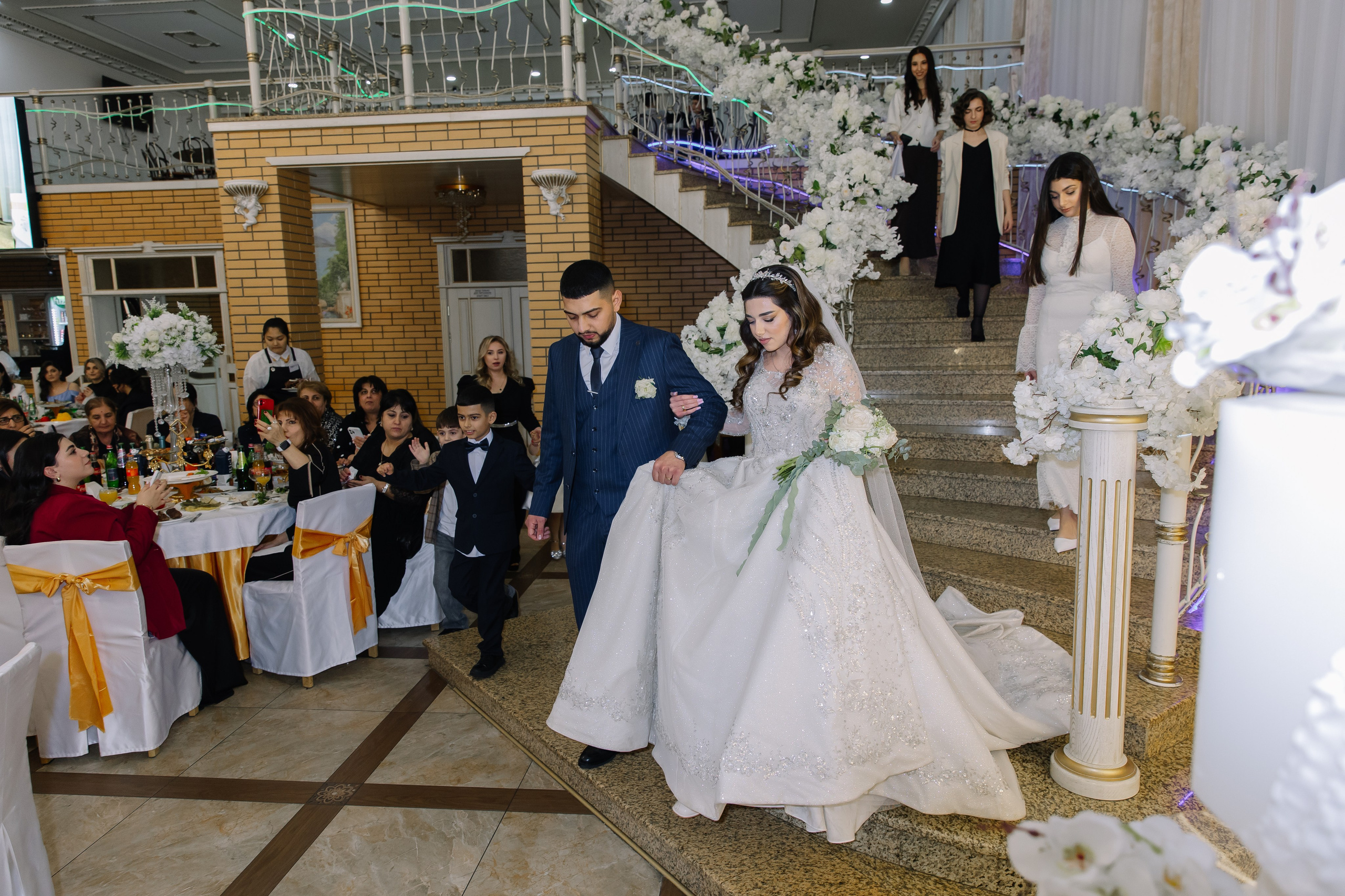 Свадьба Гиви & Маяна. Свадебный фотограф в Новосибирске Лидия Александровна