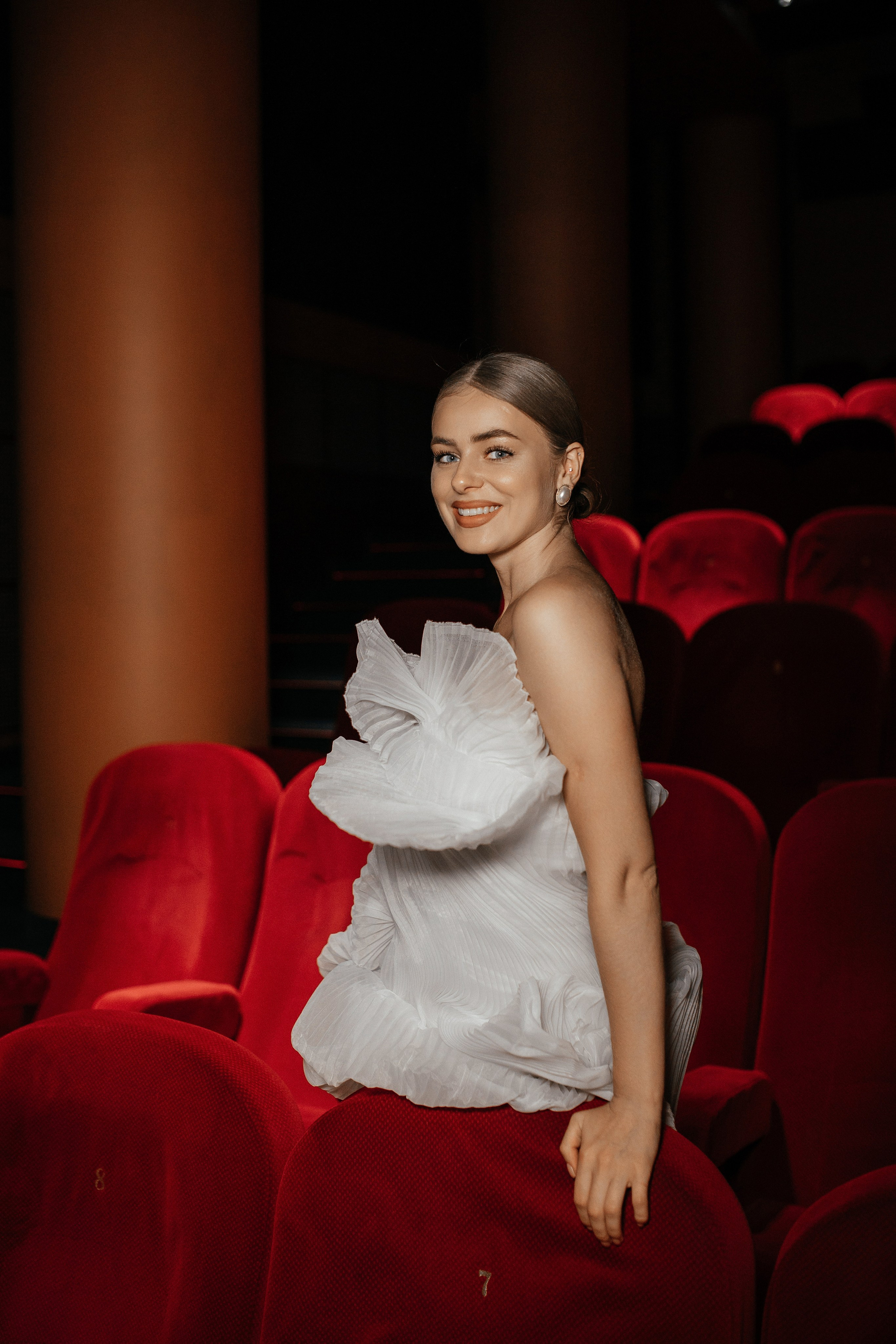 Кинотеатр. Свадебный фотограф в Донецке — Вита Донец