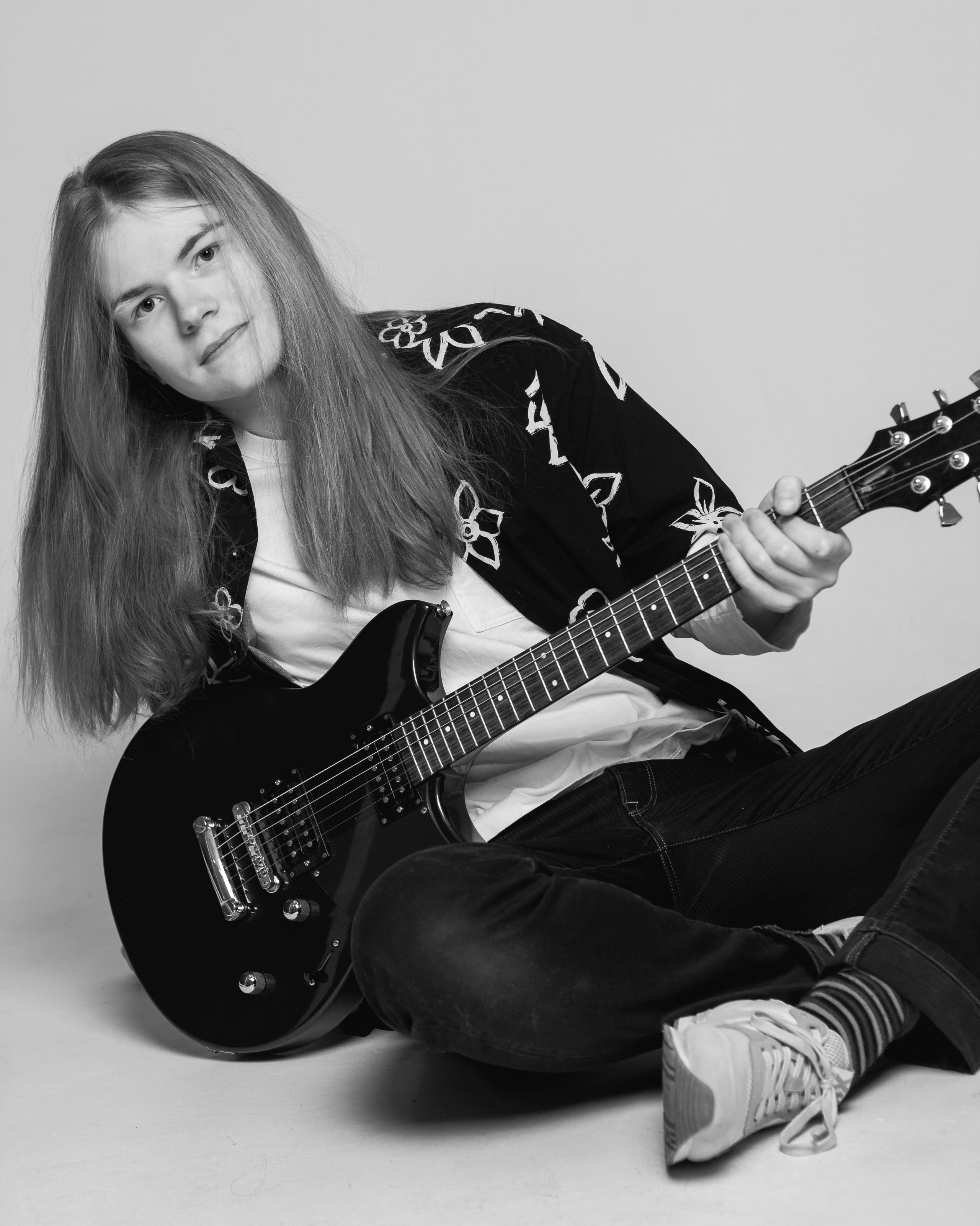 Арт-фотография с контрастным светом и тенью