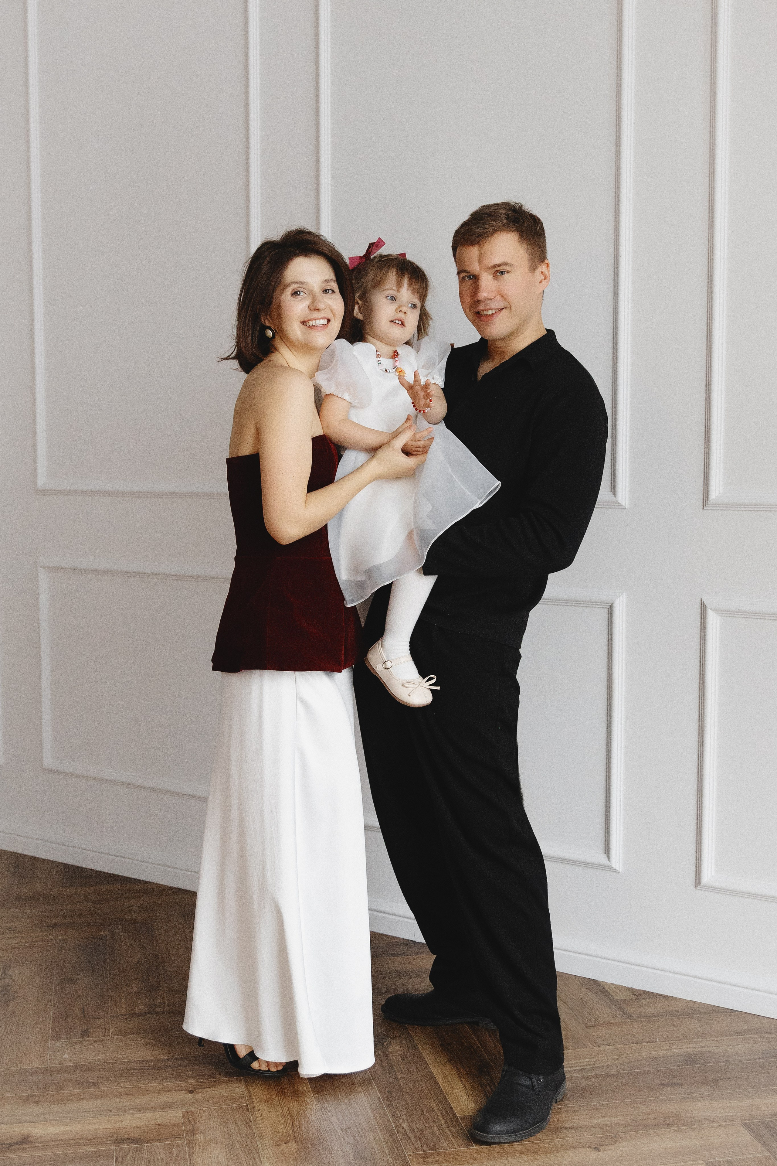 Марина, Александр и Алиса