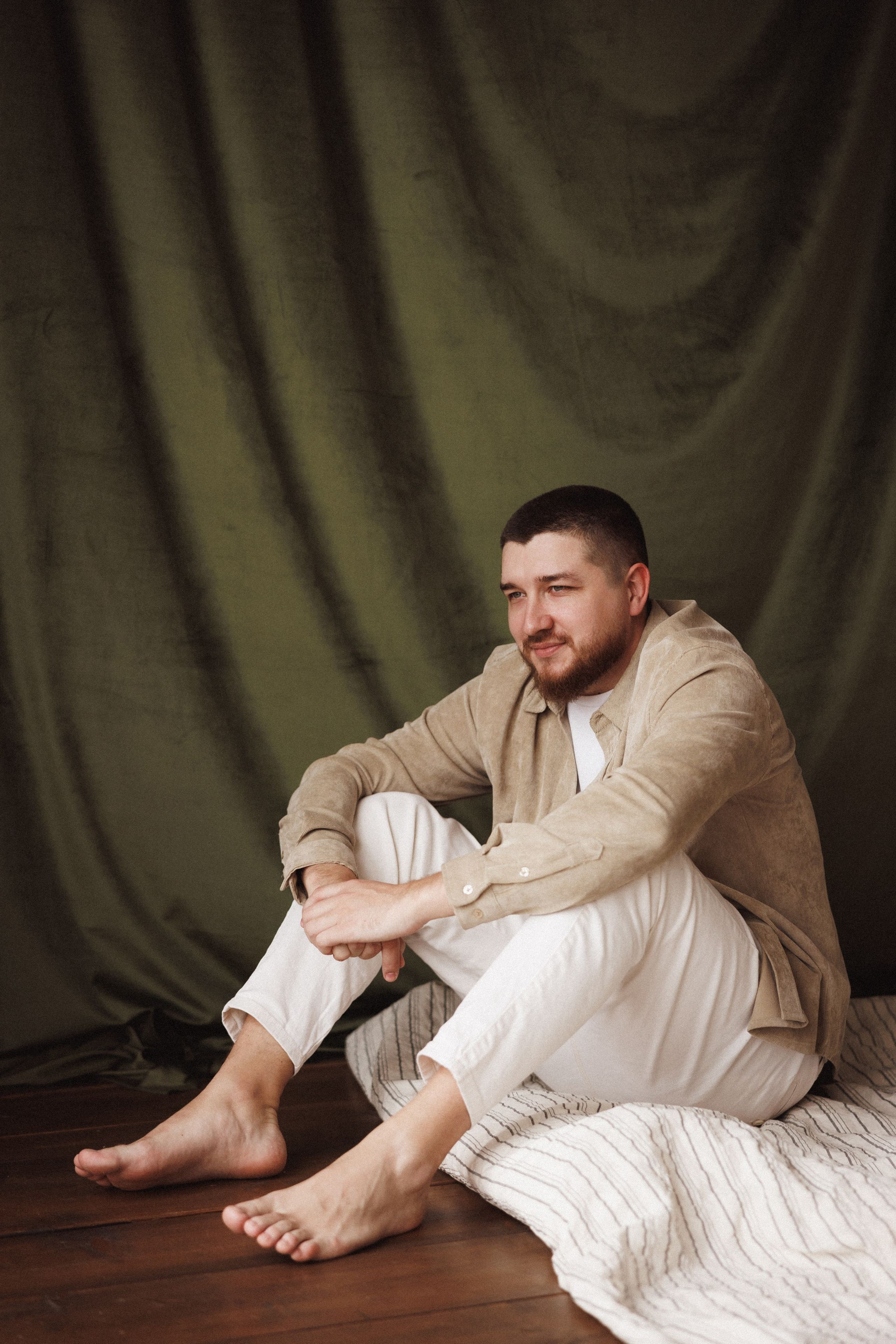 Семейная фотосессия в фотостудии «Mestone», город Краснодар. Семейный и детский фотограф в Краснодаре Анна Трашкова