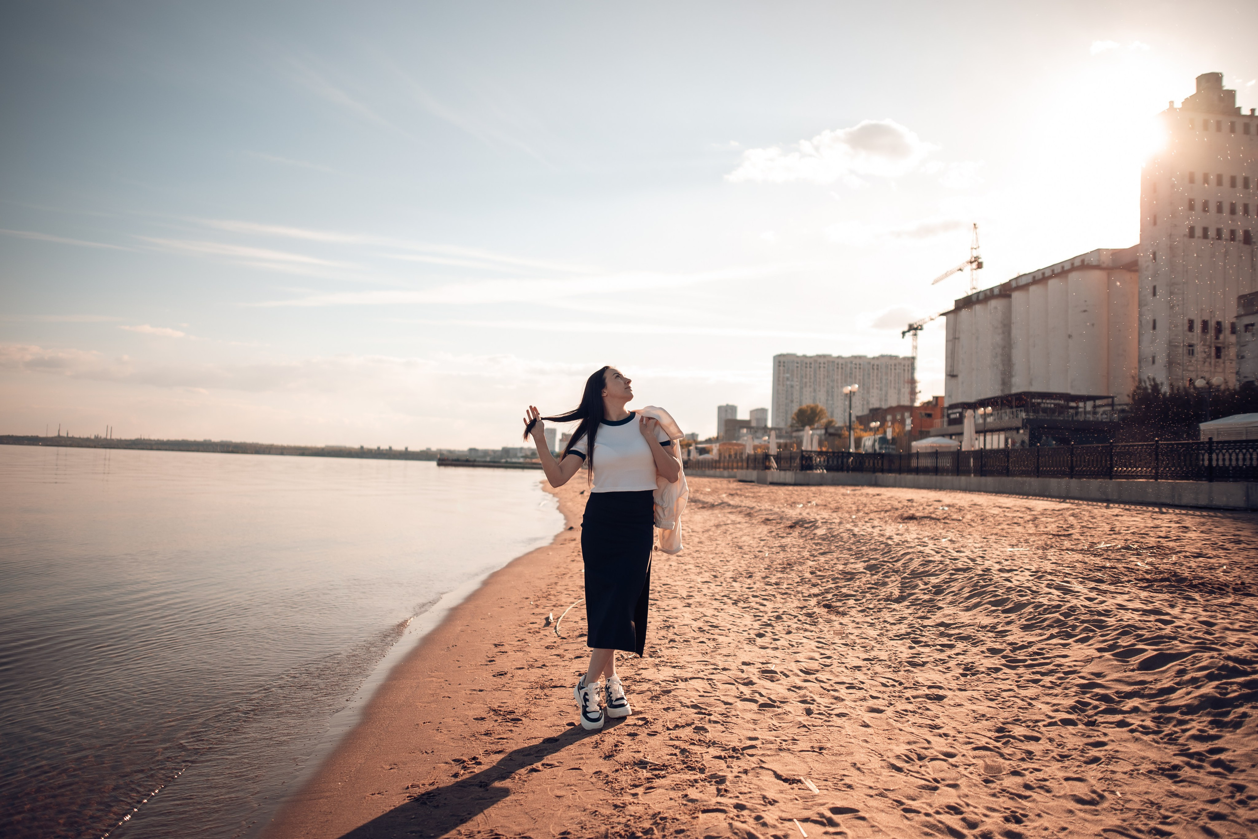 Прогулка на набережной. Главная