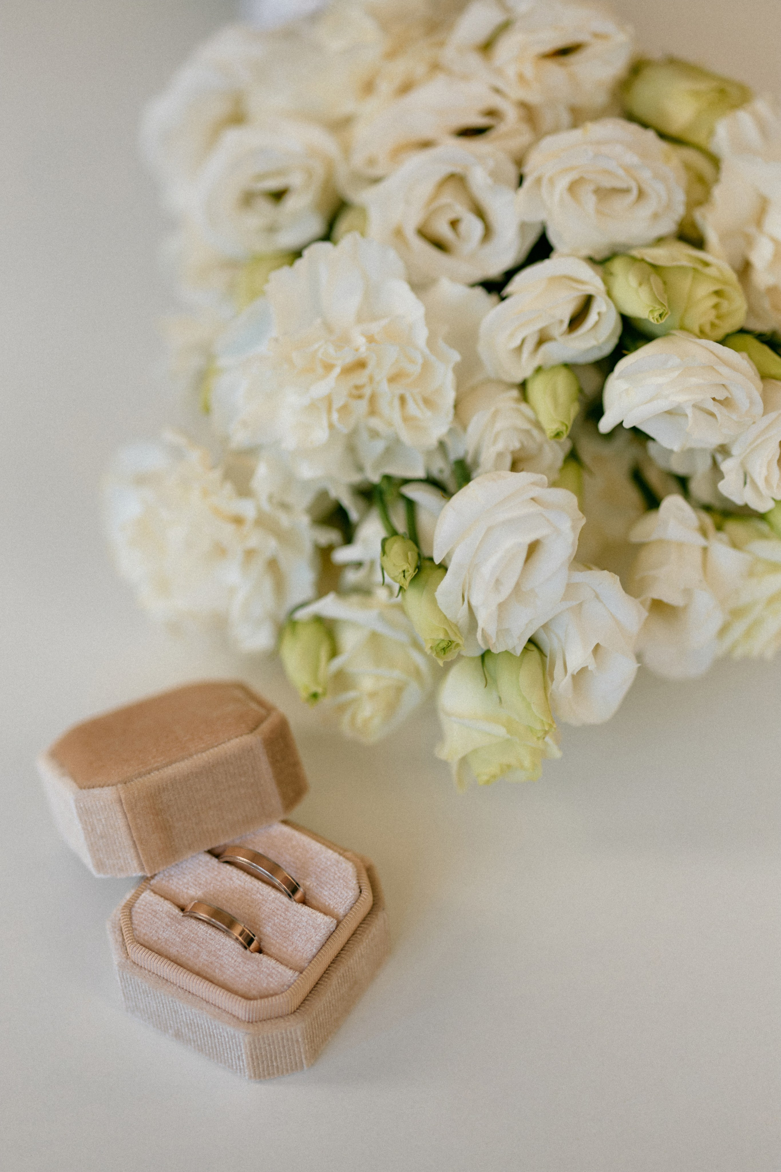 Мстислав & Полина. Сестры Карабаза. Фотографы и ретушеры в Москве и Санкт-Петербурге