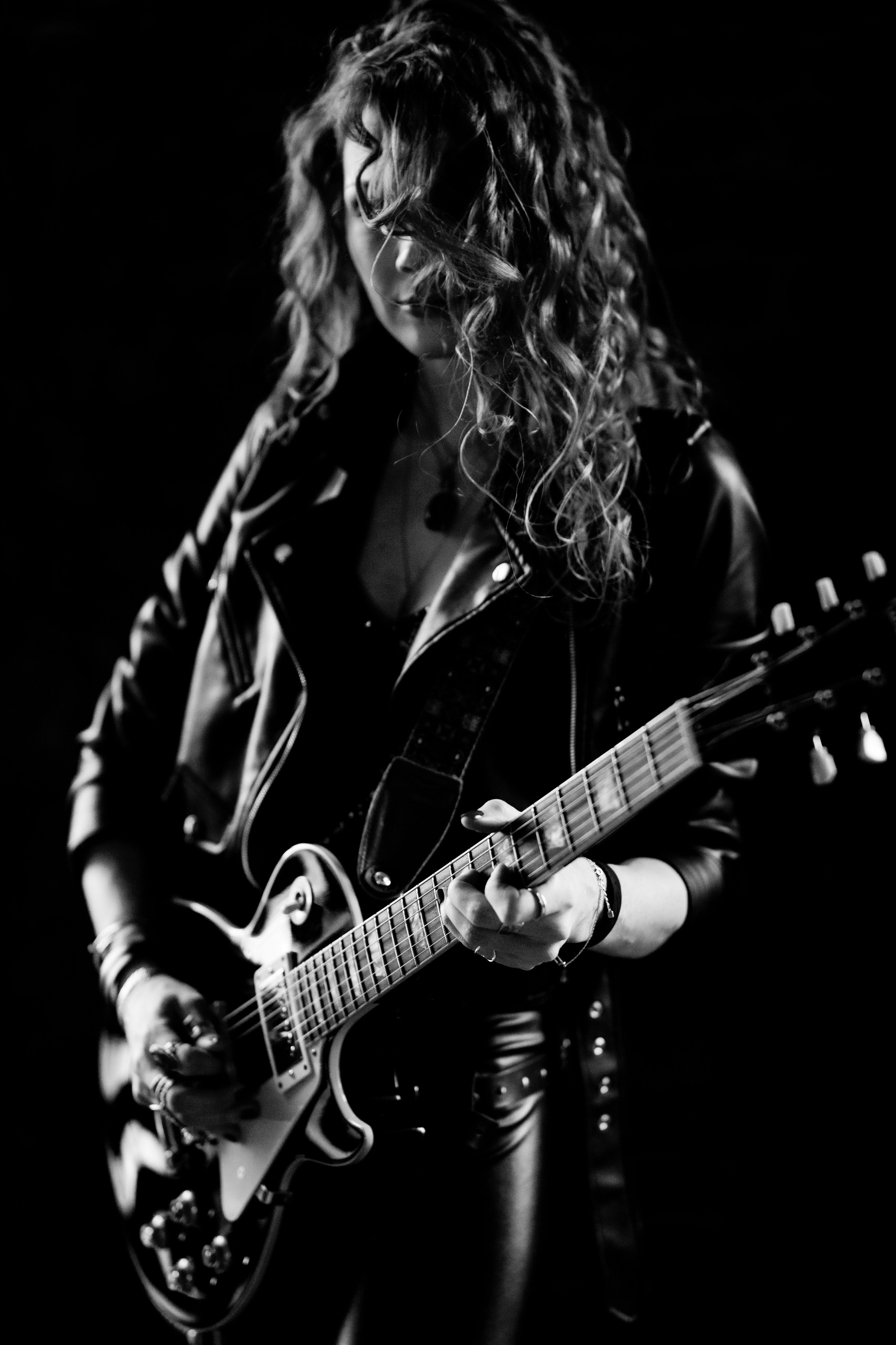 Женское. ЧБ Фотограф Ольга Лесли