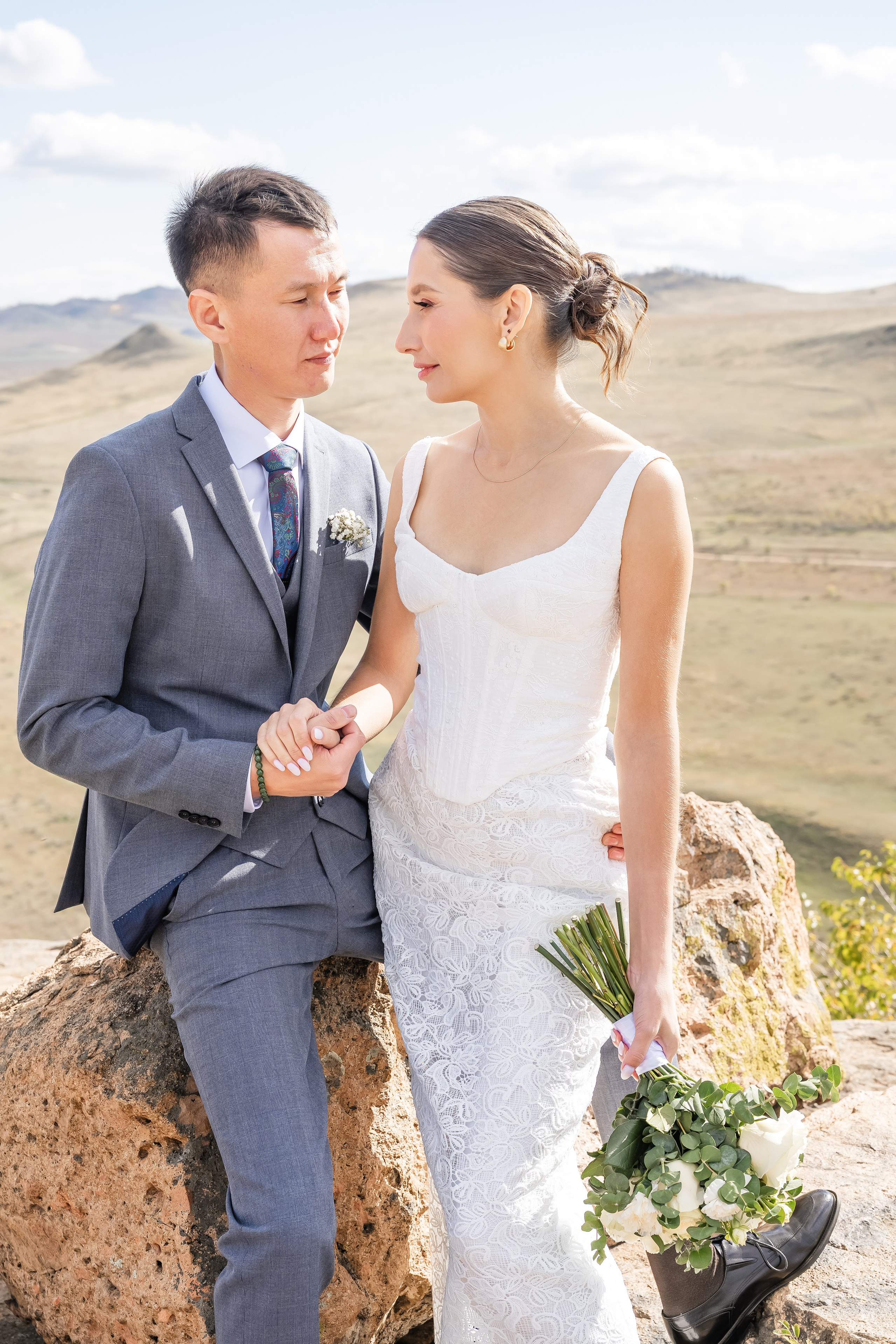 Сентябрь. Фотограф и видеограф в Улан-Удэ: Аюна Габагуева и Артём Шаханов