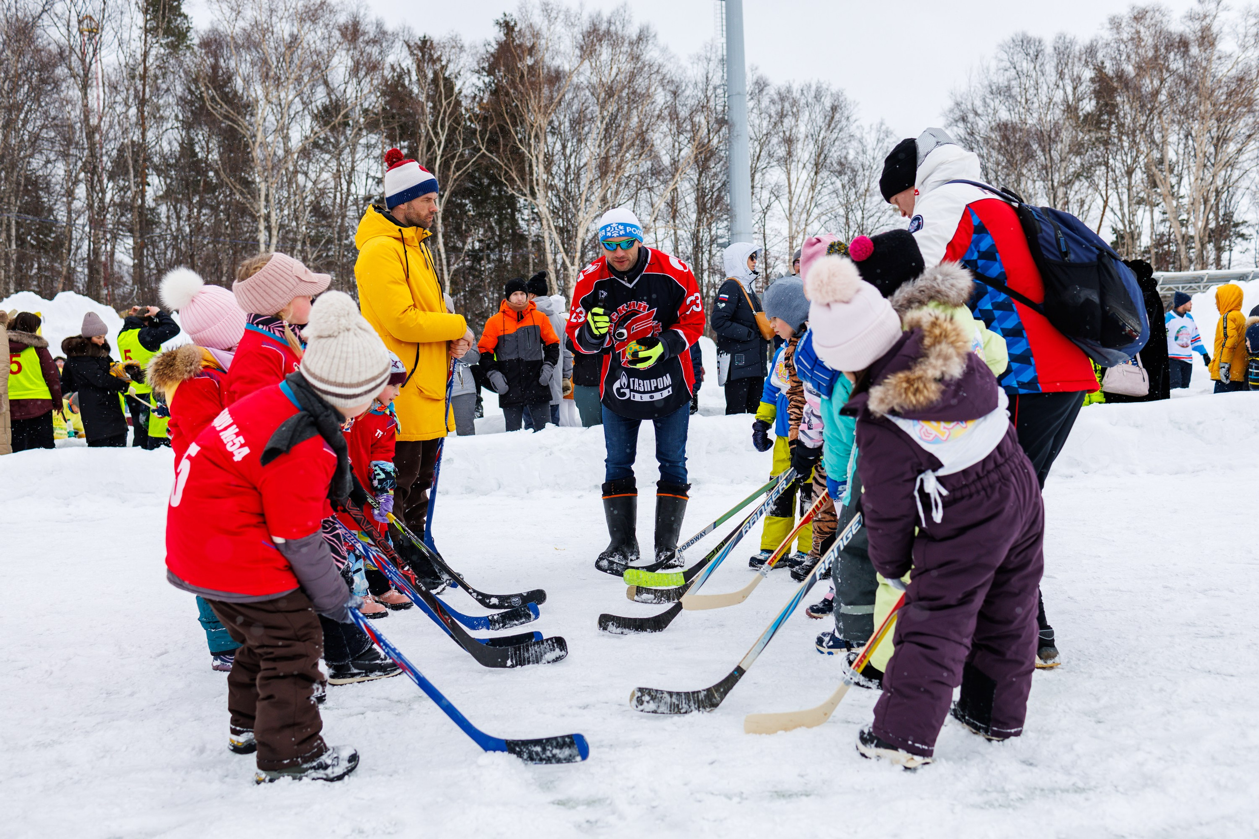 XIII чемпионат  по «ХОККЕЮ В ВАЛЕНКАХ». Свадебный, семейный и репортажный фотограф в Южно-Сахалинске Артур Петросян