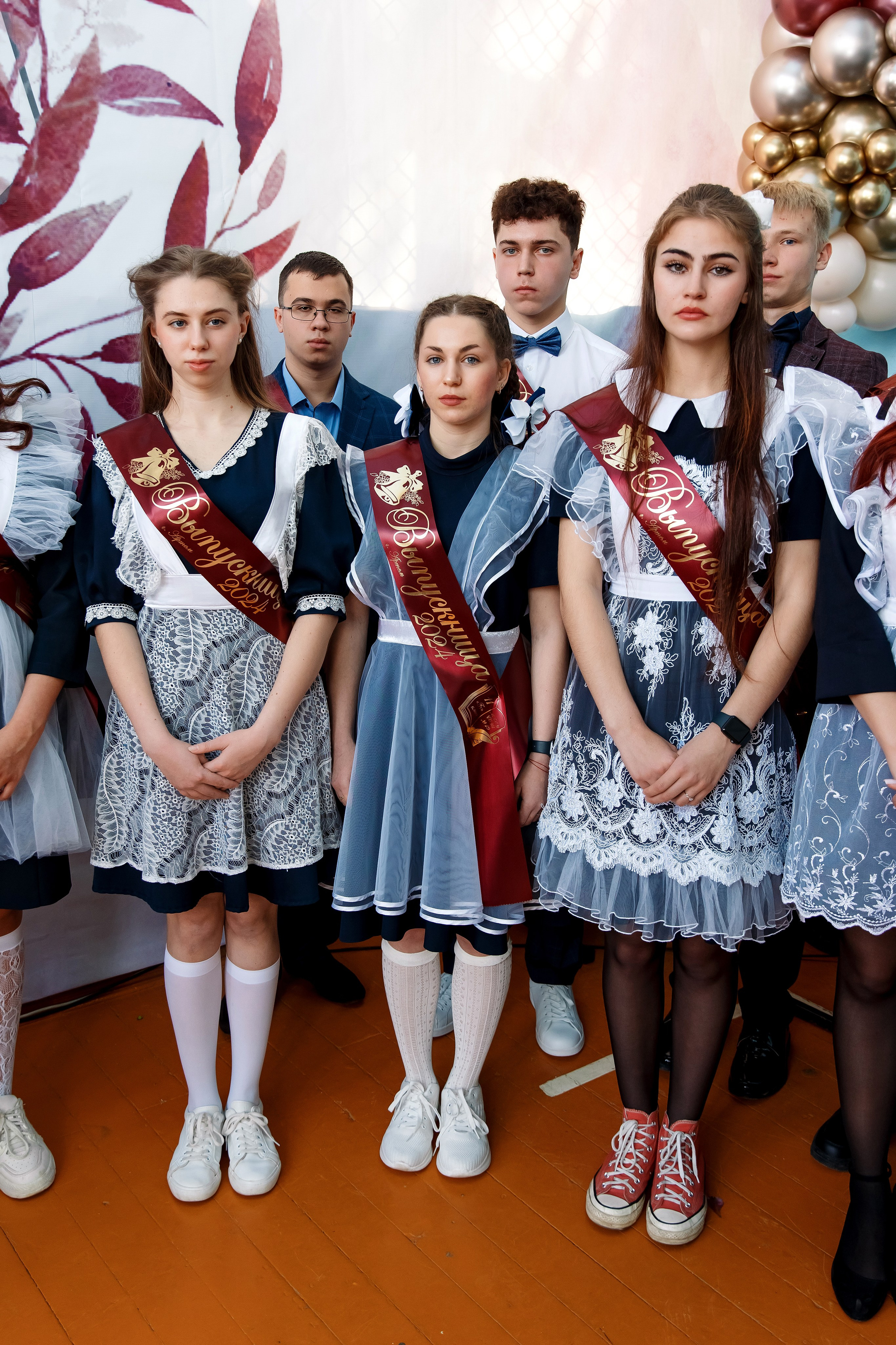 11 класс Последний звонок. Фотограф Любовь Корниенко, Примоский край