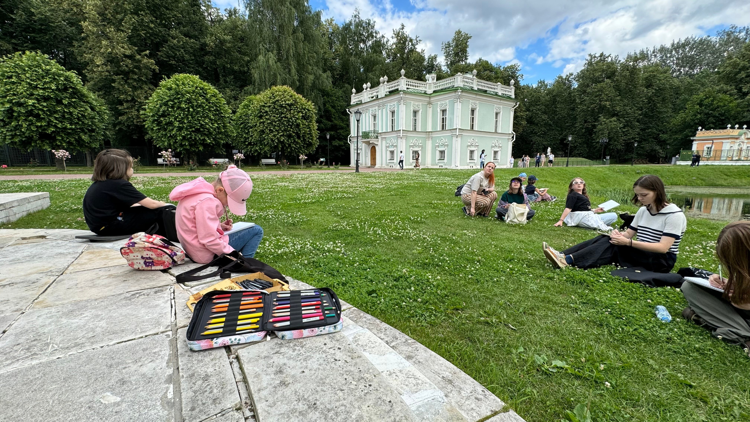 Приглашаем в арт-лагерь в Москве для детей!. Арт-вечеринки и мастер-классы в Москве для взрослых и детей
