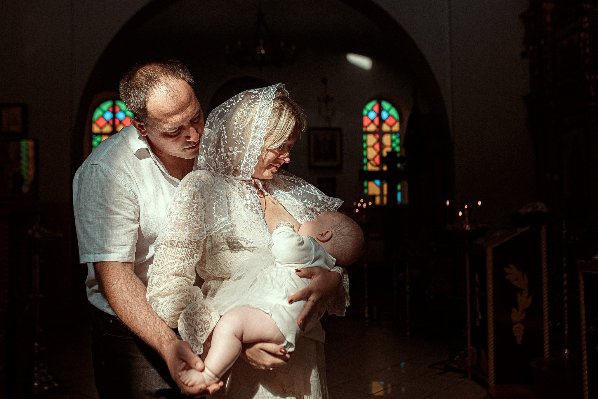 Таинство крещения Аглаи. Храм в п.Ахтырском. Детский семейный фотограф в Абинске