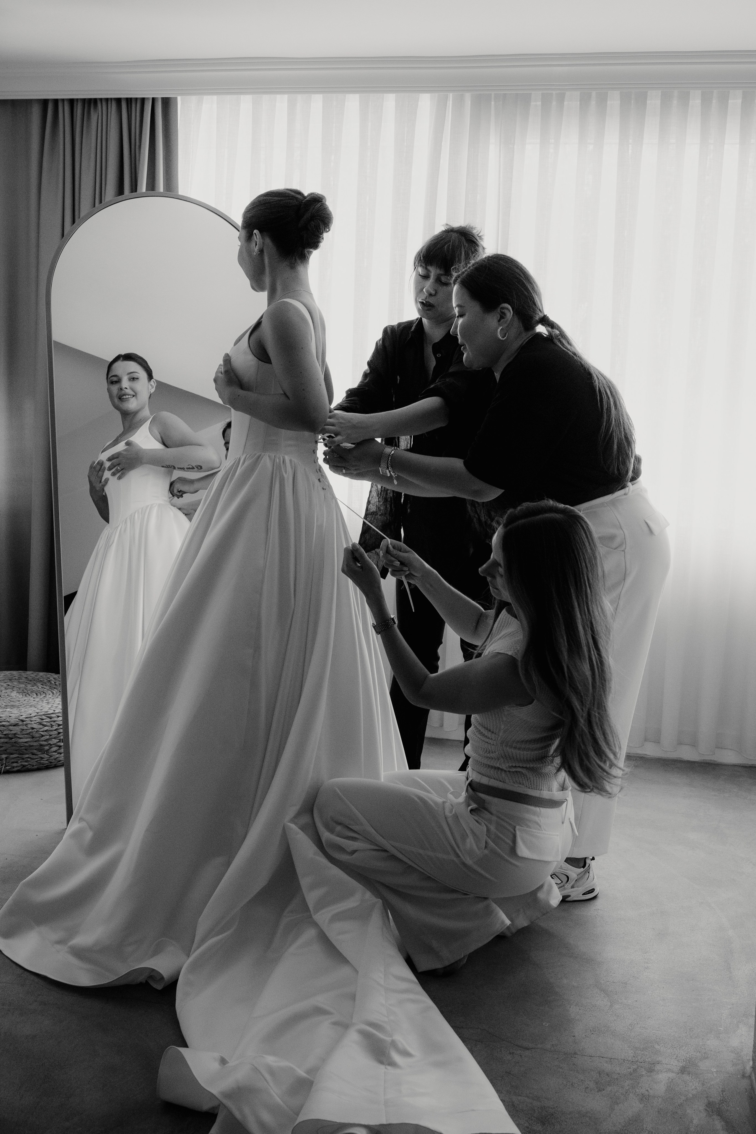 Once in October. Wedding & Documentary Photographer based in Nuremberg — available across Europe & Turkey | Vitalii Nasonov