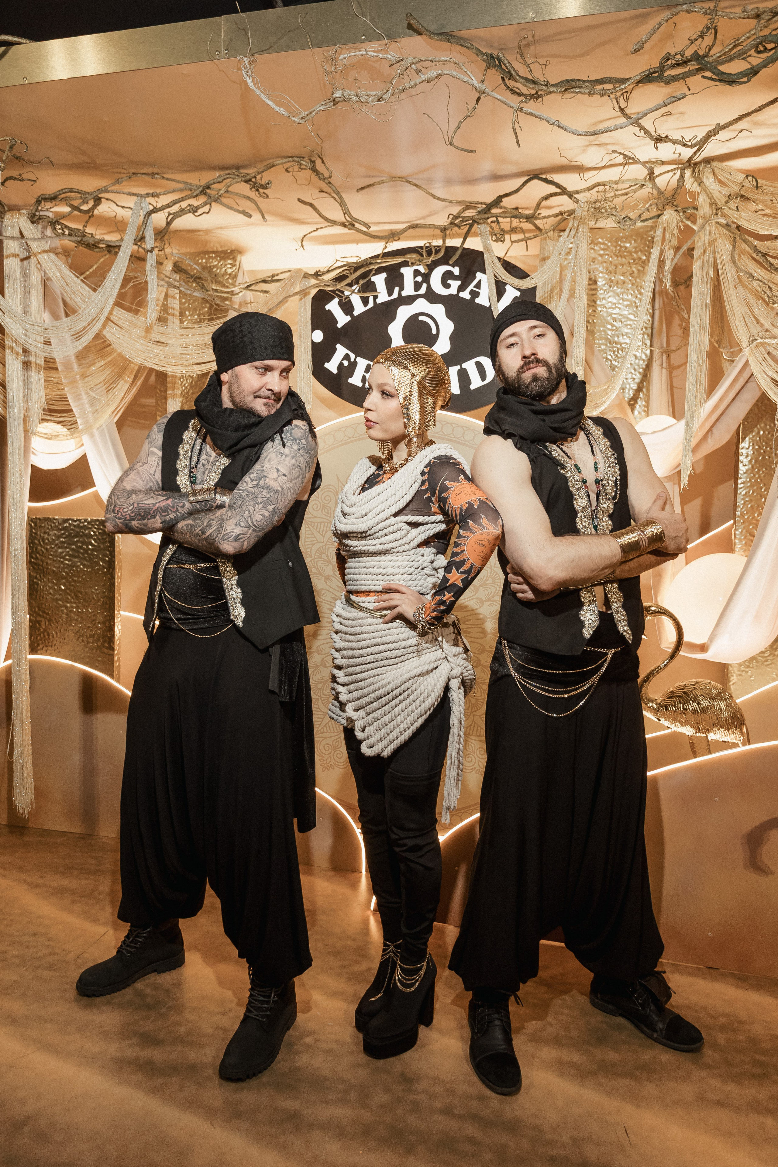 ILLEGAL FRIENDS — MIRAGE [PART I]. СВОИ. ФОТООТЧЕТЫ-СОБЫТИЯ-МЕСТА