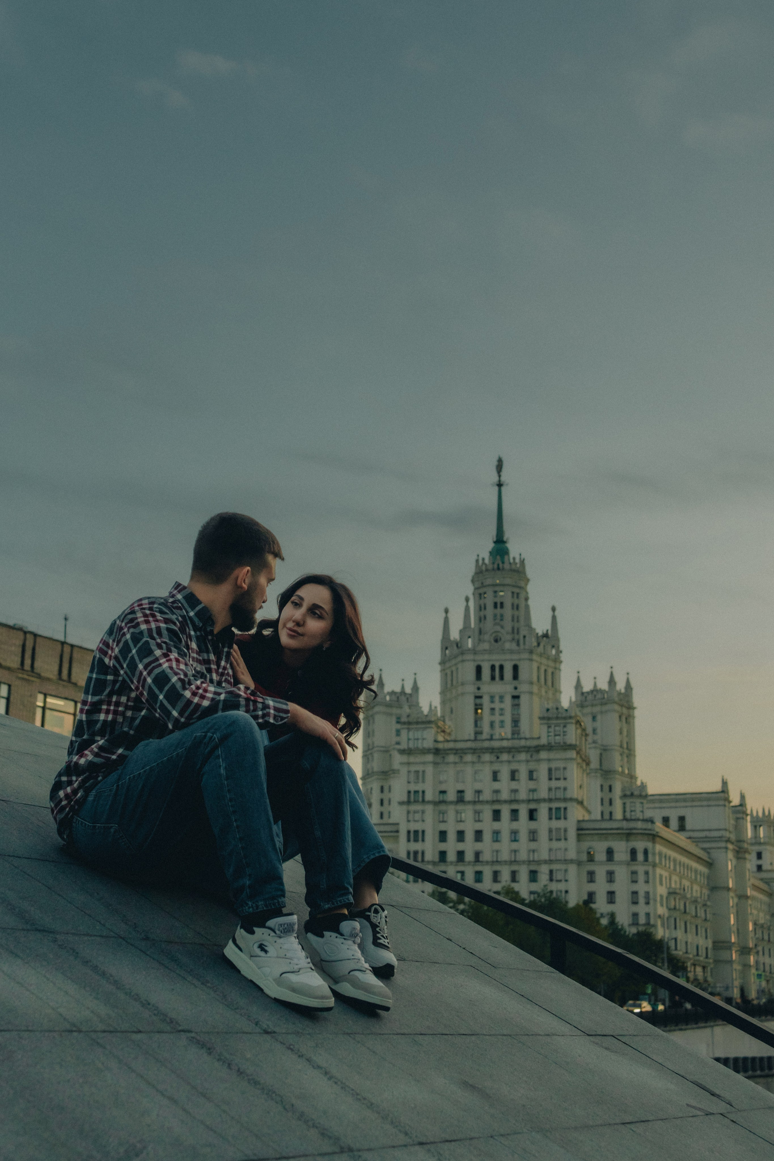 M & V | фотосессия на Котельнической набережной. Портретный фотограф Москва