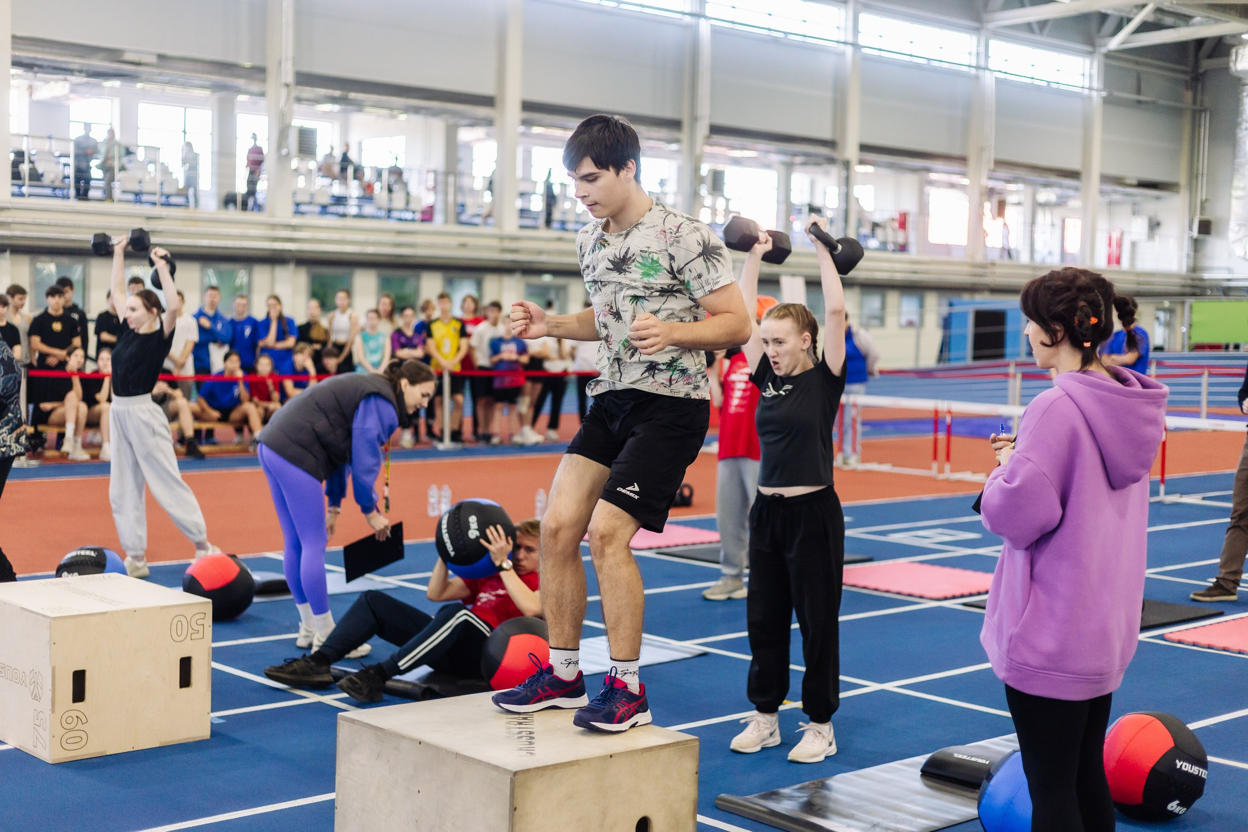 Сила первых. Репортажный и портретный фотограф в Нижнем Новгороде Максим Горшков