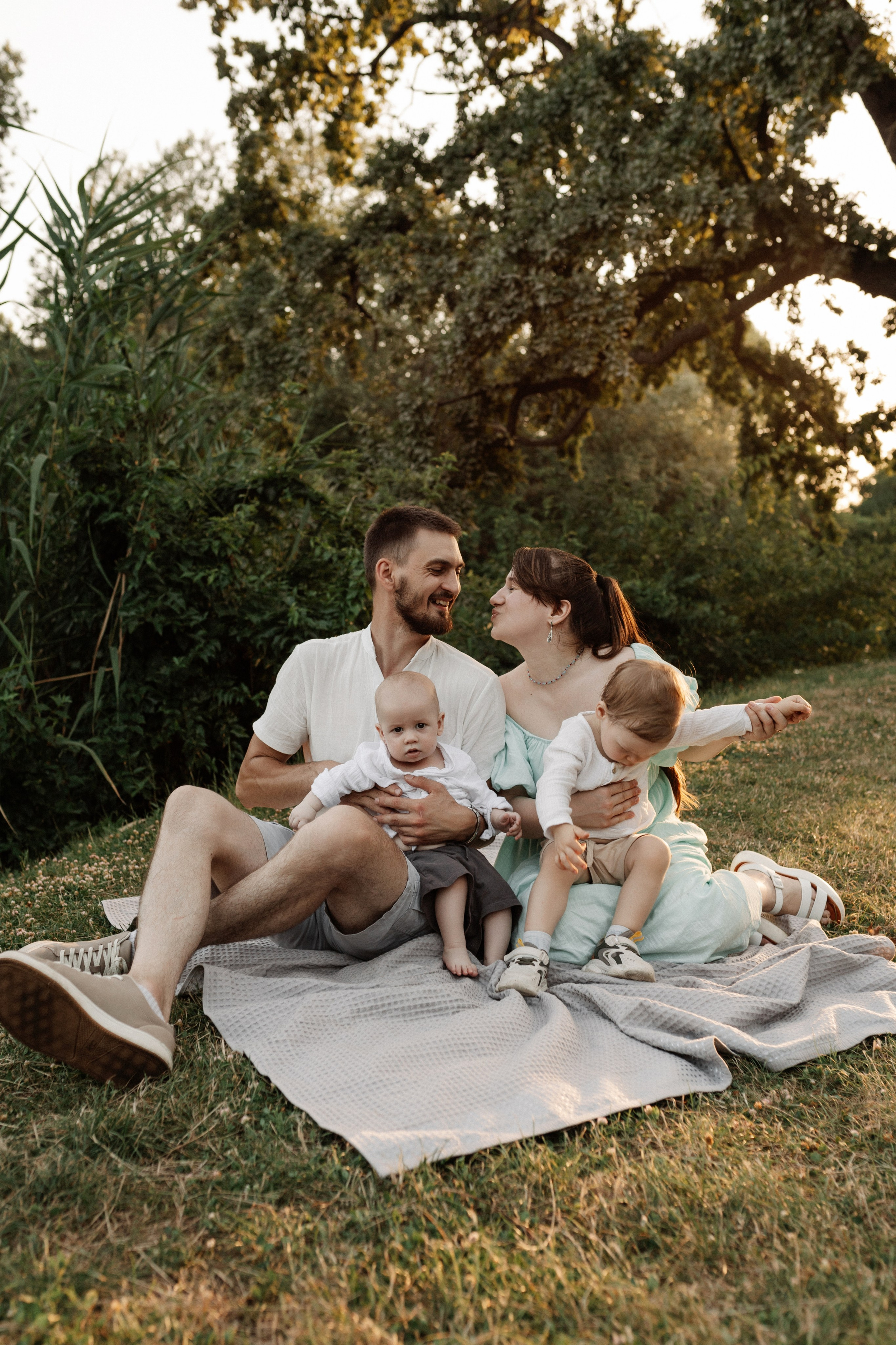 Оксана, Лёша, Рома и Коля. Семейный фотограф в Краснодаре Яна Морева