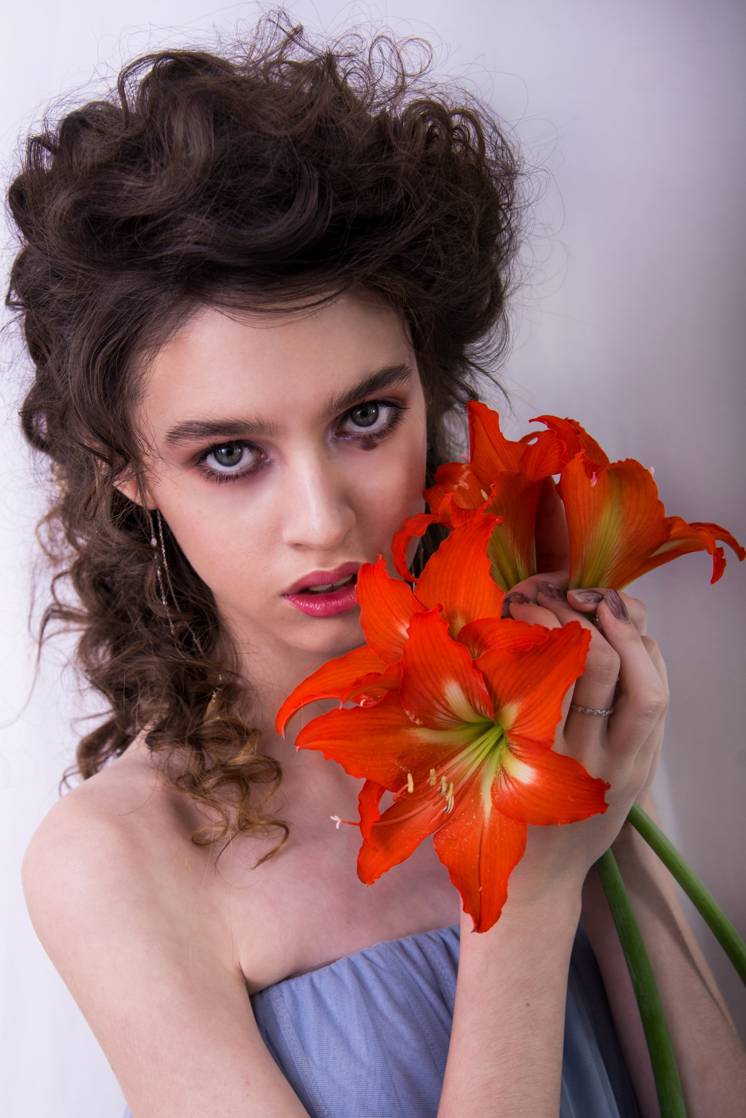 Женский Портрет. Главная