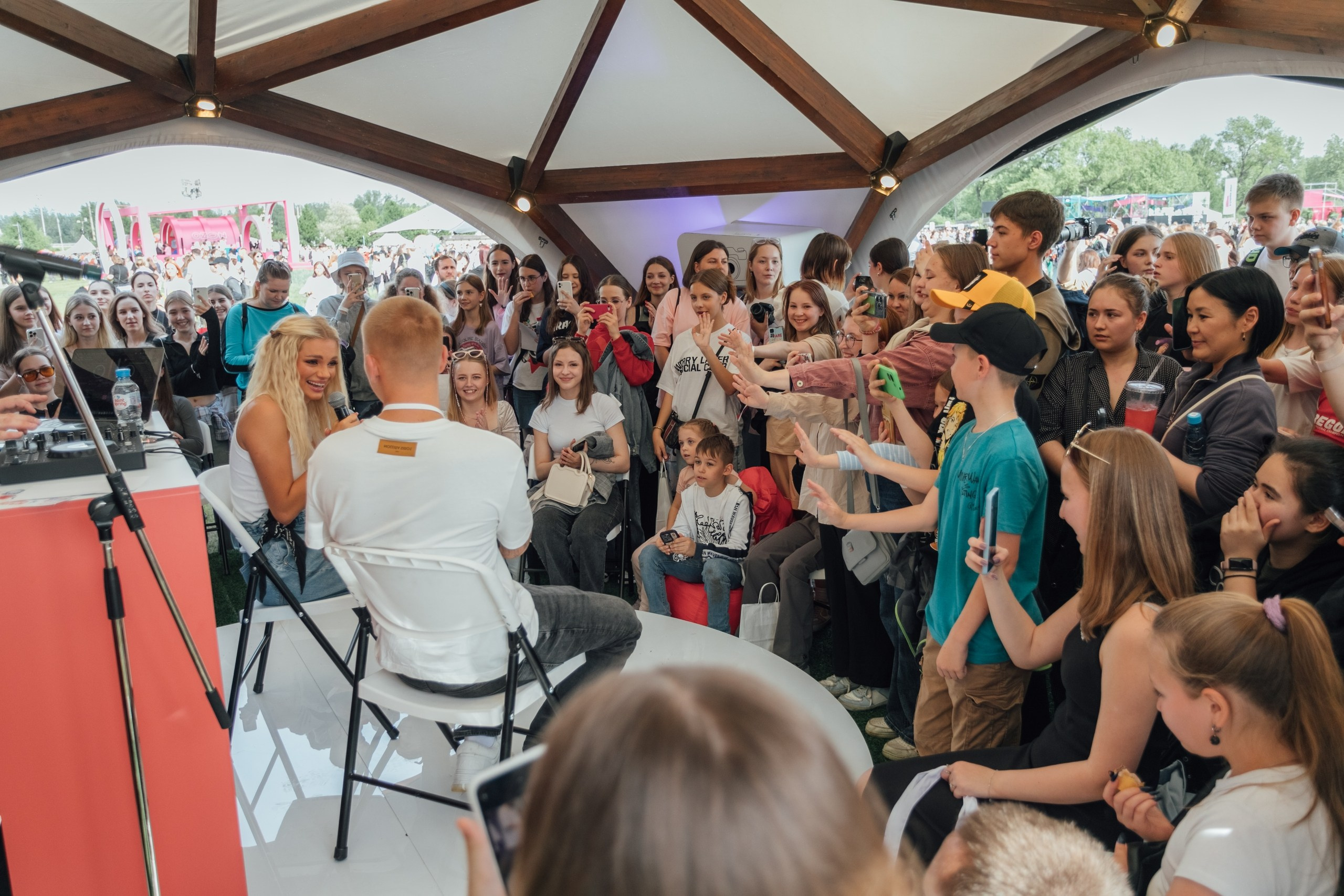 Vk Fest 2024 в Красноярске @ Остров Татышев. Репортажный фотограф Максим Полянский. Москва, Санкт-Петербург, Красноярск