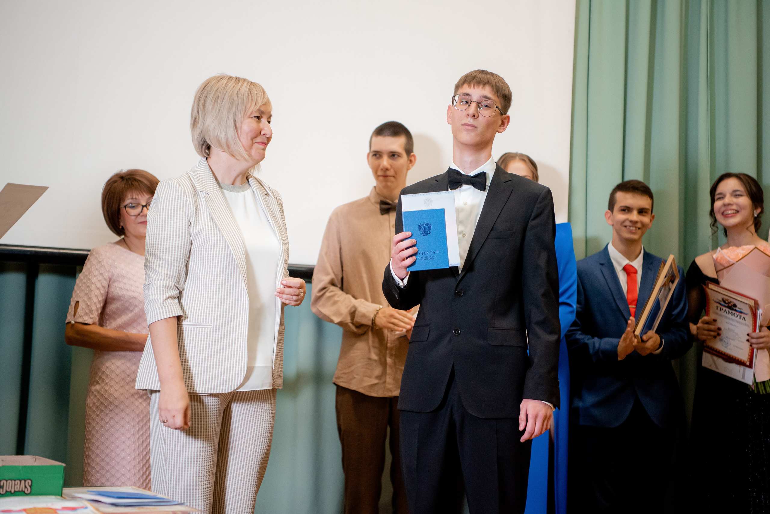 140 Школа. Вручение и Банкет. Сити Холл. Фотограф в Волгограде и Волжском Александр Горбань