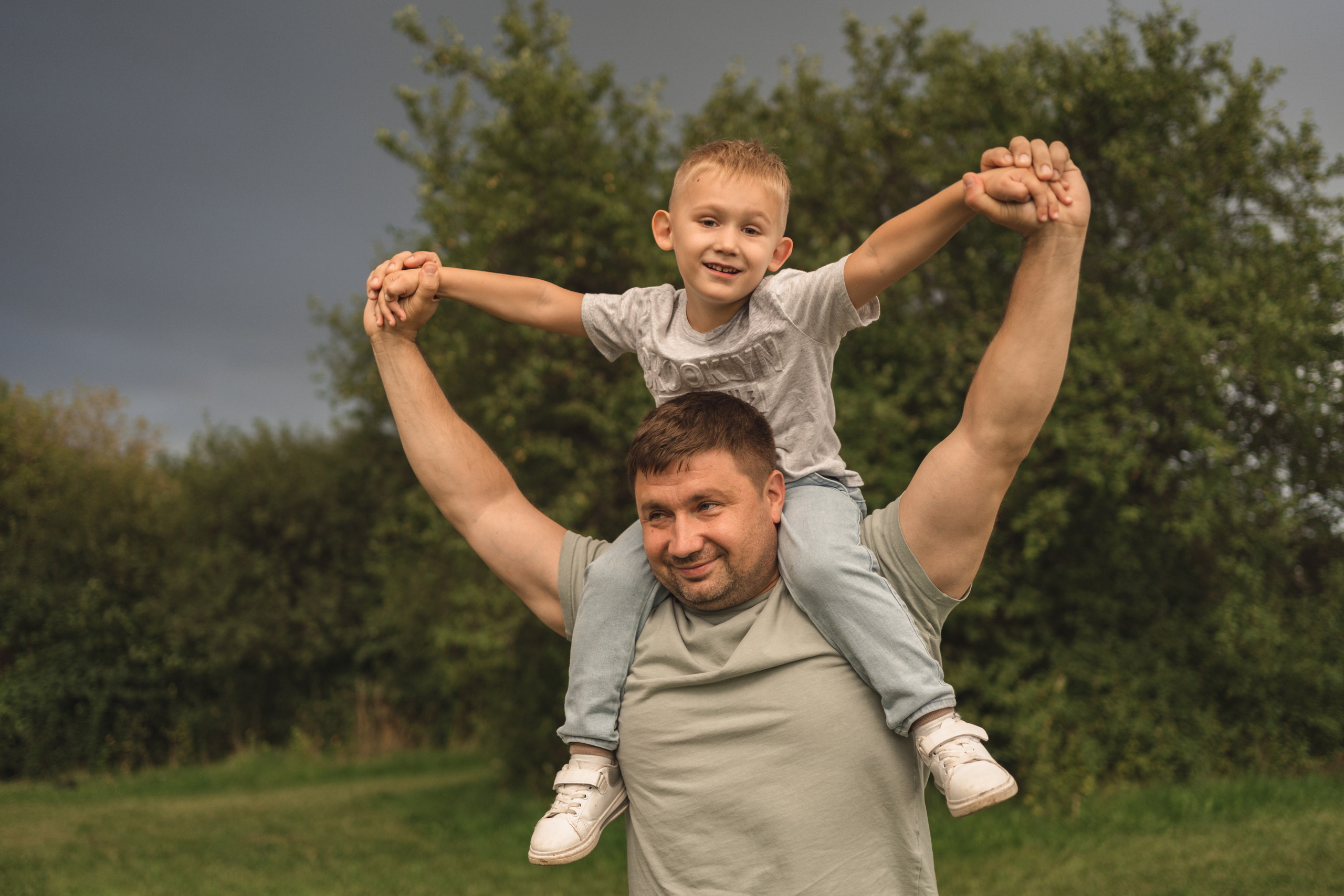 С воздушным змеем. Семейный фотограф Ольга Мишустина в Самаре