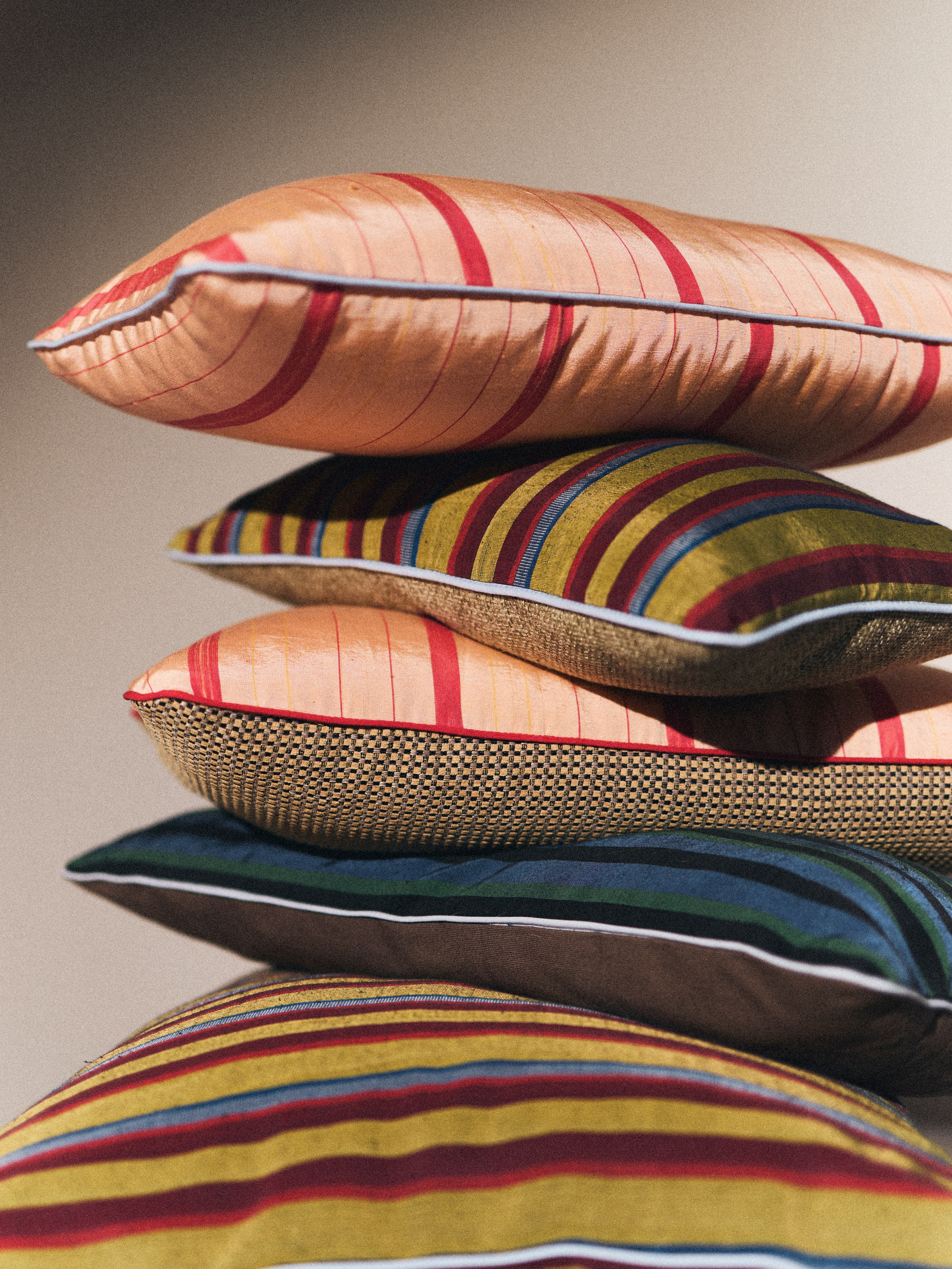 Olesha — текстиль для дома. Декоратор интерьеров Ксения Левдикова